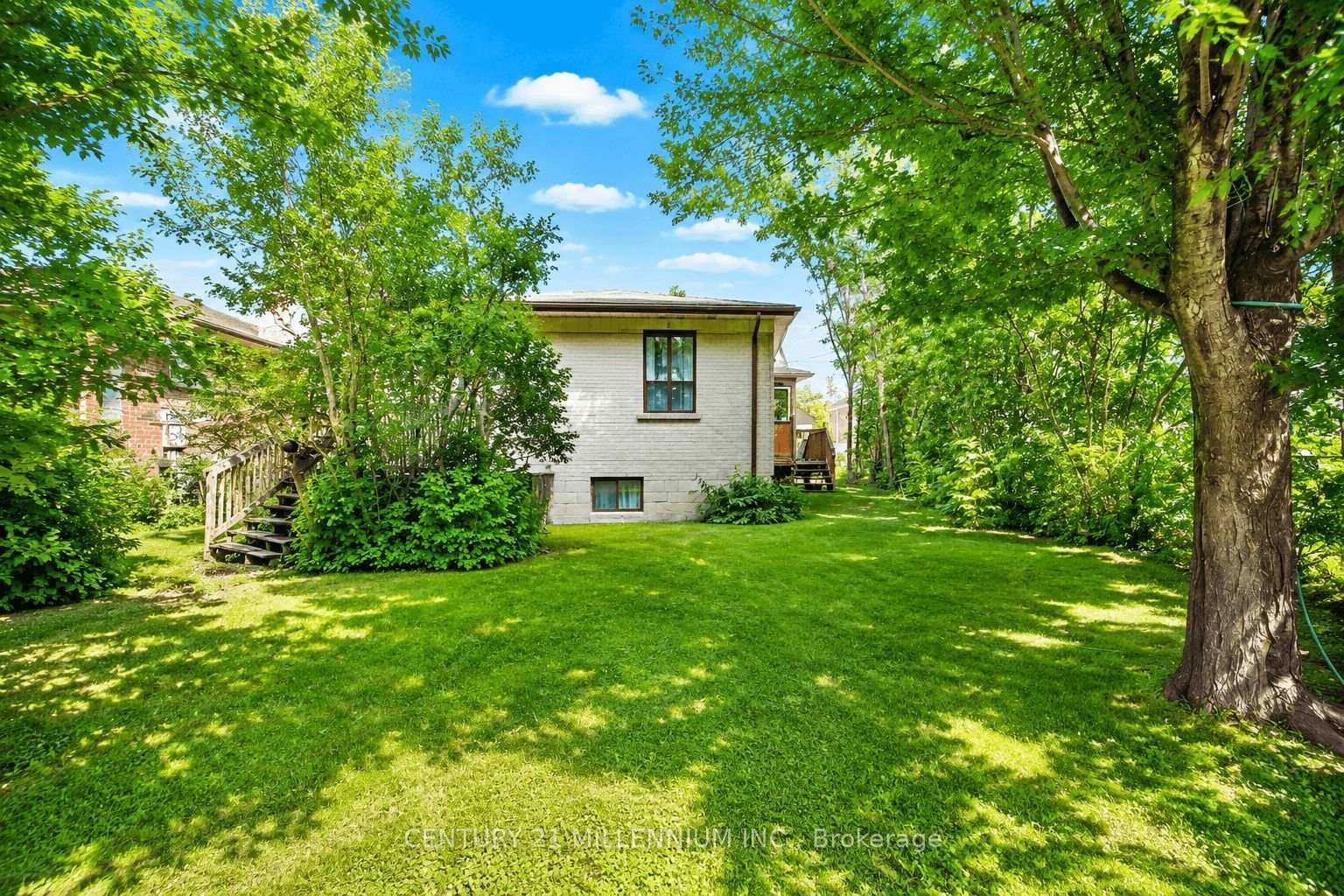 Photo 52 of 169 Ranee Avenue, Toronto, Englemount-Lawrence — HOMEH