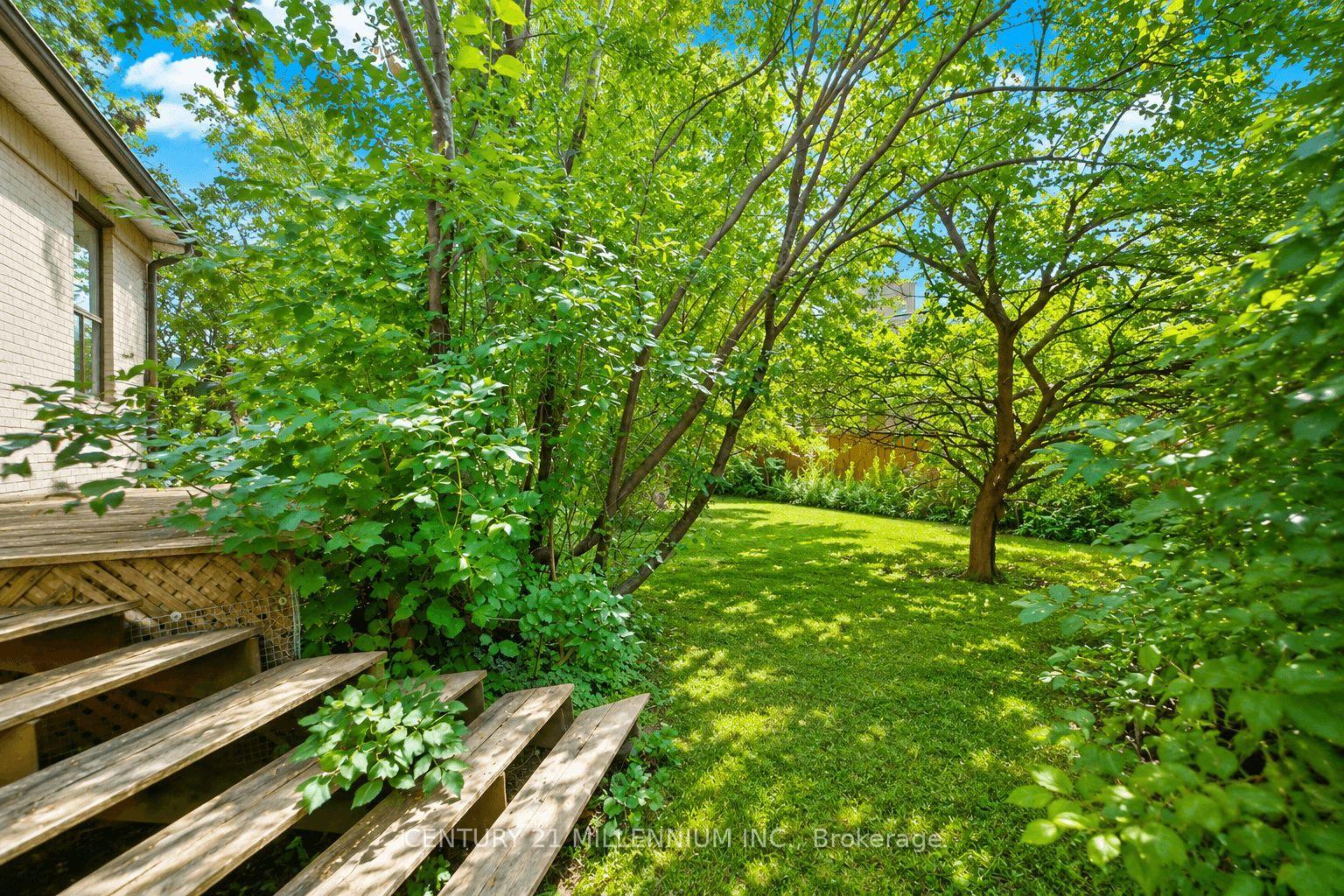 Photo 54 of 169 Ranee Avenue, Toronto, Englemount-Lawrence — HOMEH
