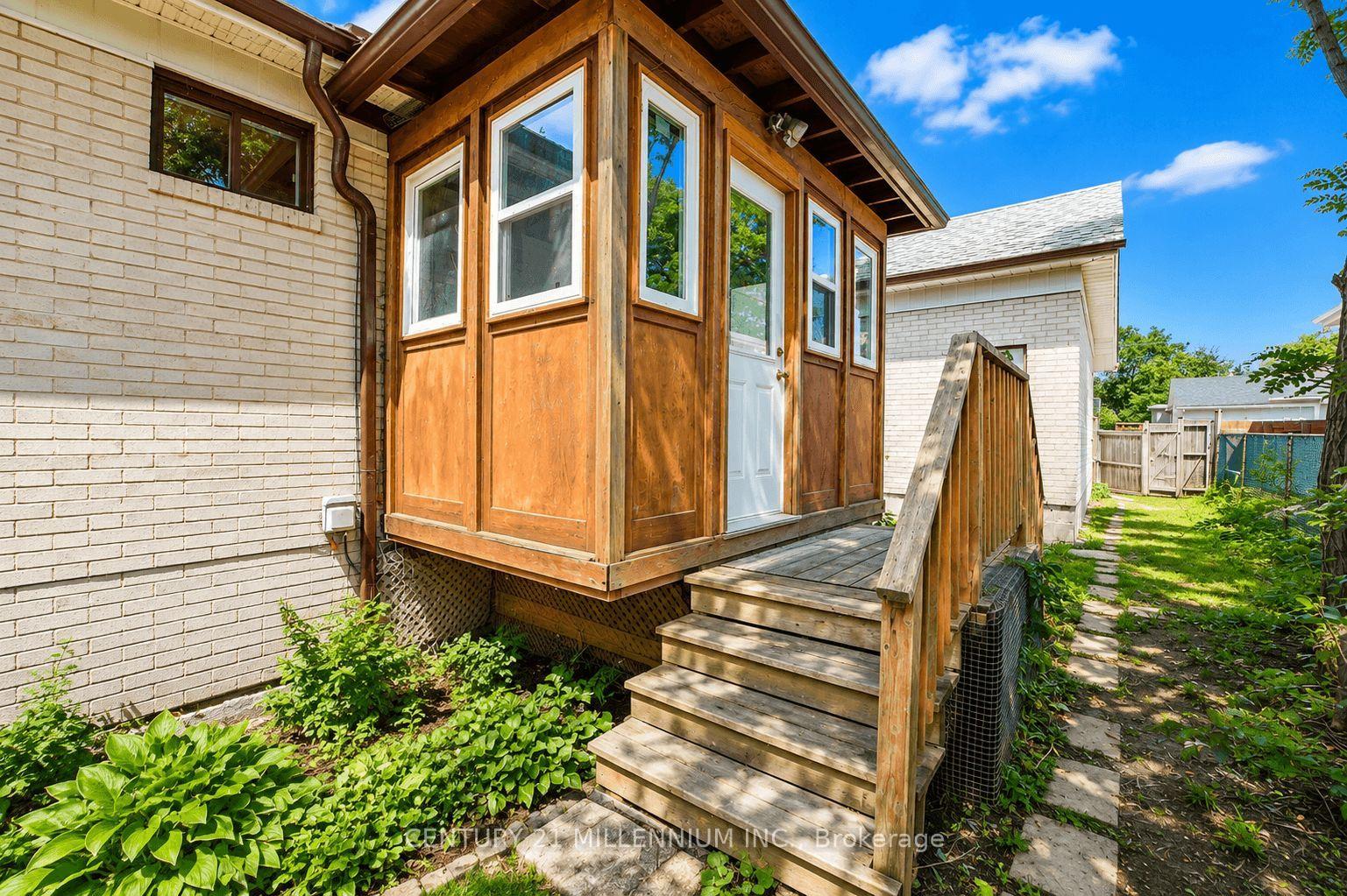 Photo 57 of 169 Ranee Avenue, Toronto, Englemount-Lawrence — HOMEH