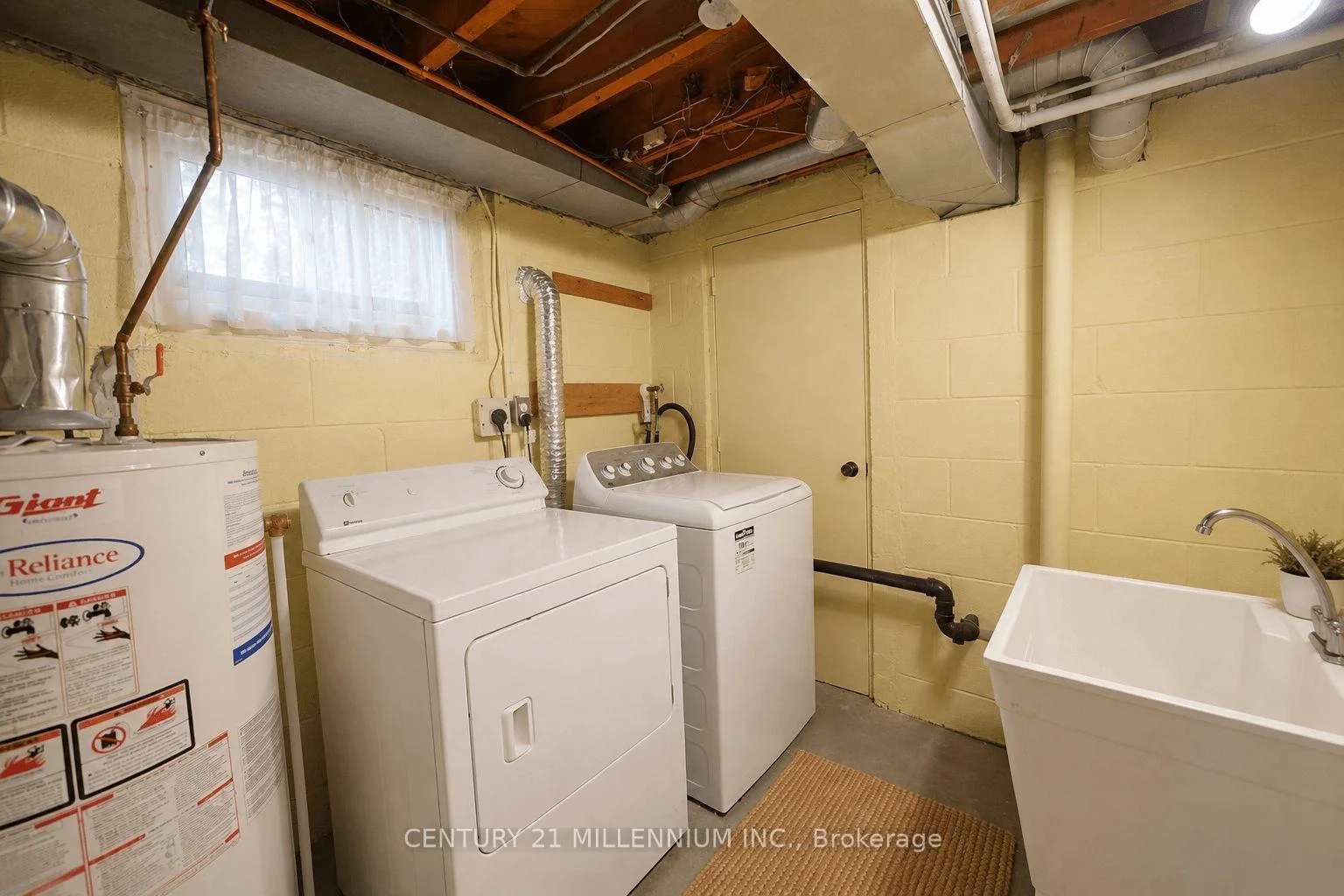 Photo 76 of 169 Ranee Avenue, Toronto, Englemount-Lawrence — HOMEH