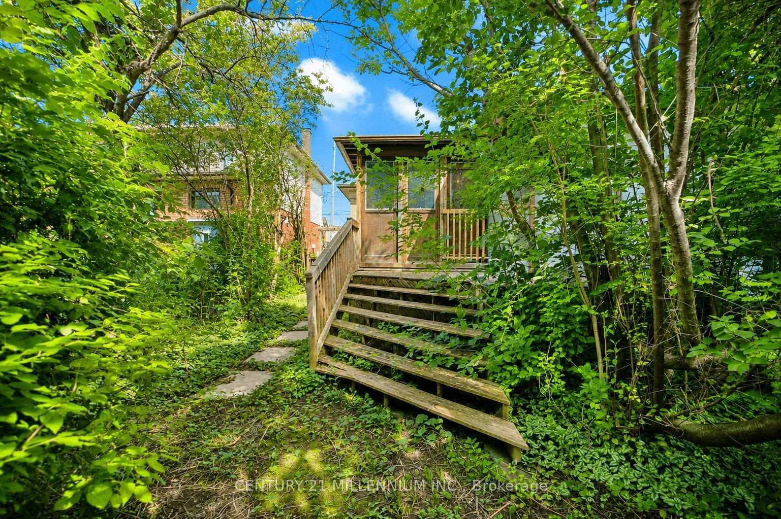 Photo 78 of 169 Ranee Avenue, Toronto, Englemount-Lawrence — HOMEH