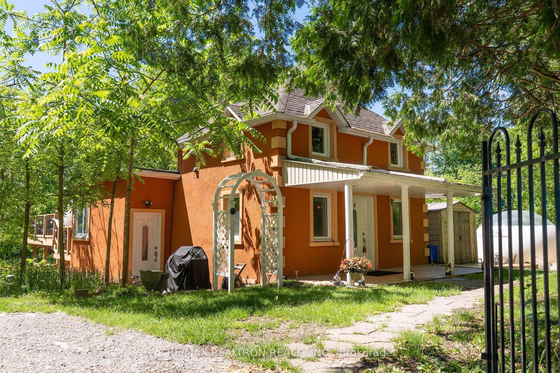 Photo 2 of 357 Baldwin Road, Georgina, Baldwin — HOMEH