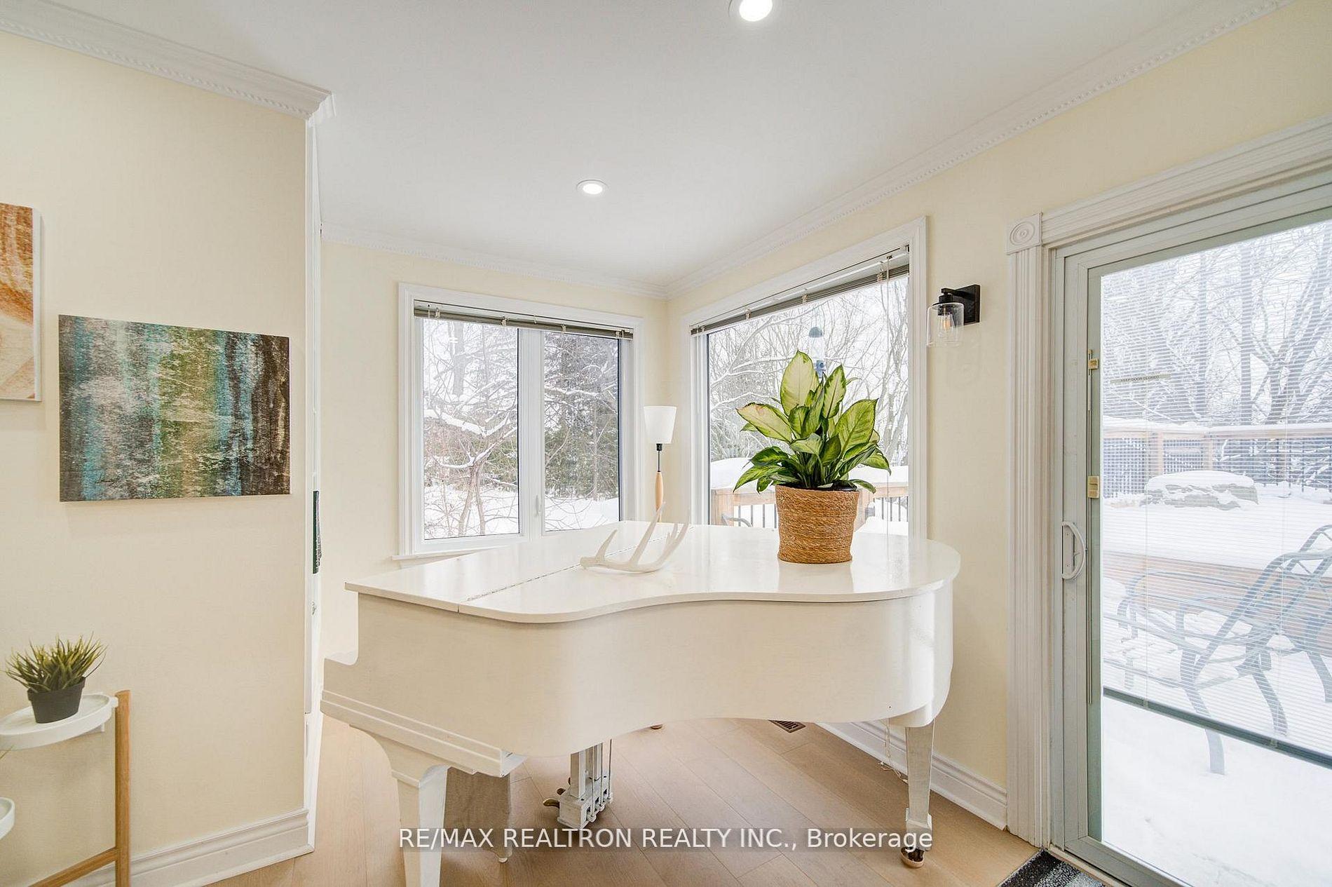 Photo 10 of 357 Baldwin Road, Georgina, Baldwin — HOMEH