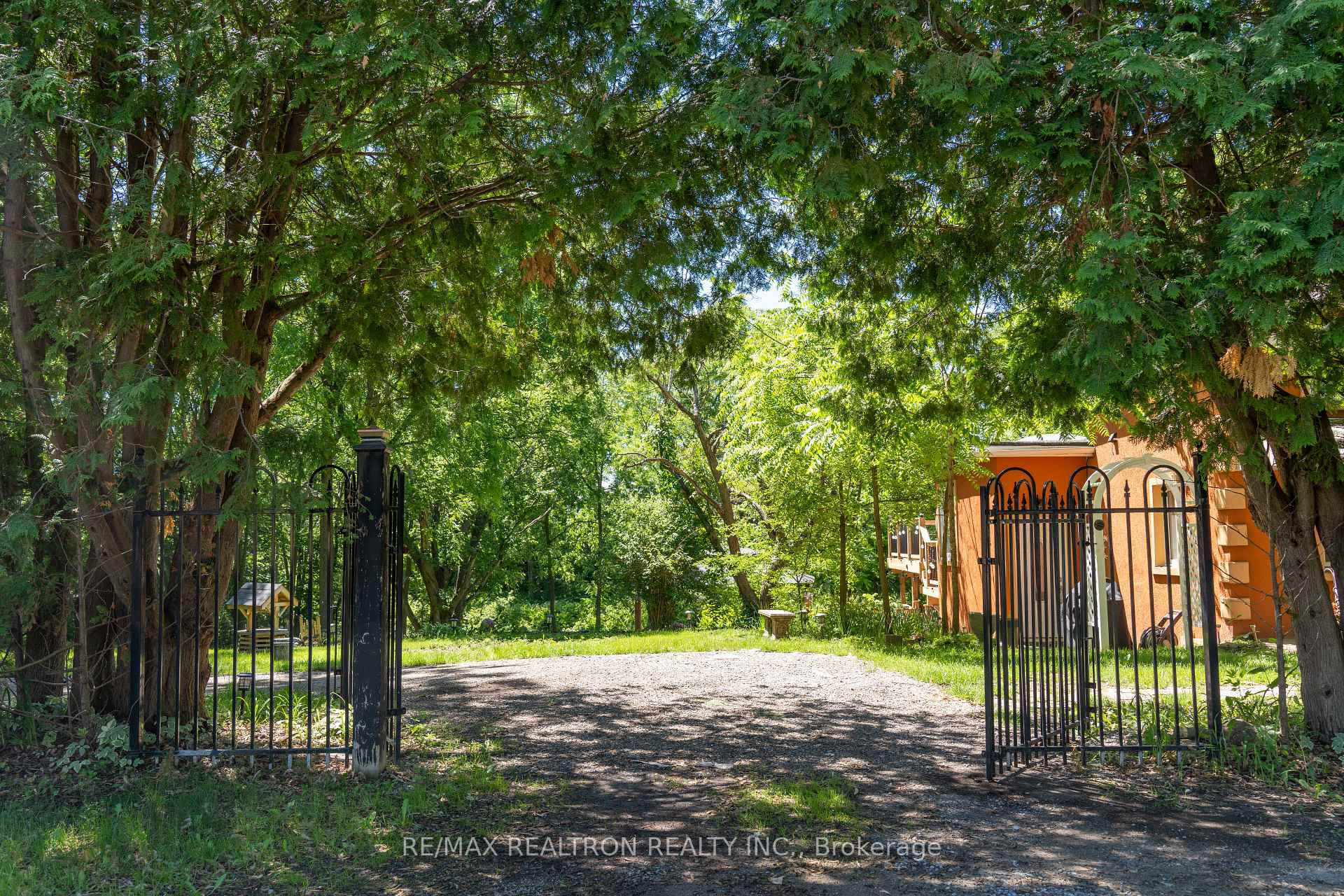 Photo 19 of 357 Baldwin Road, Georgina, Baldwin — HOMEH