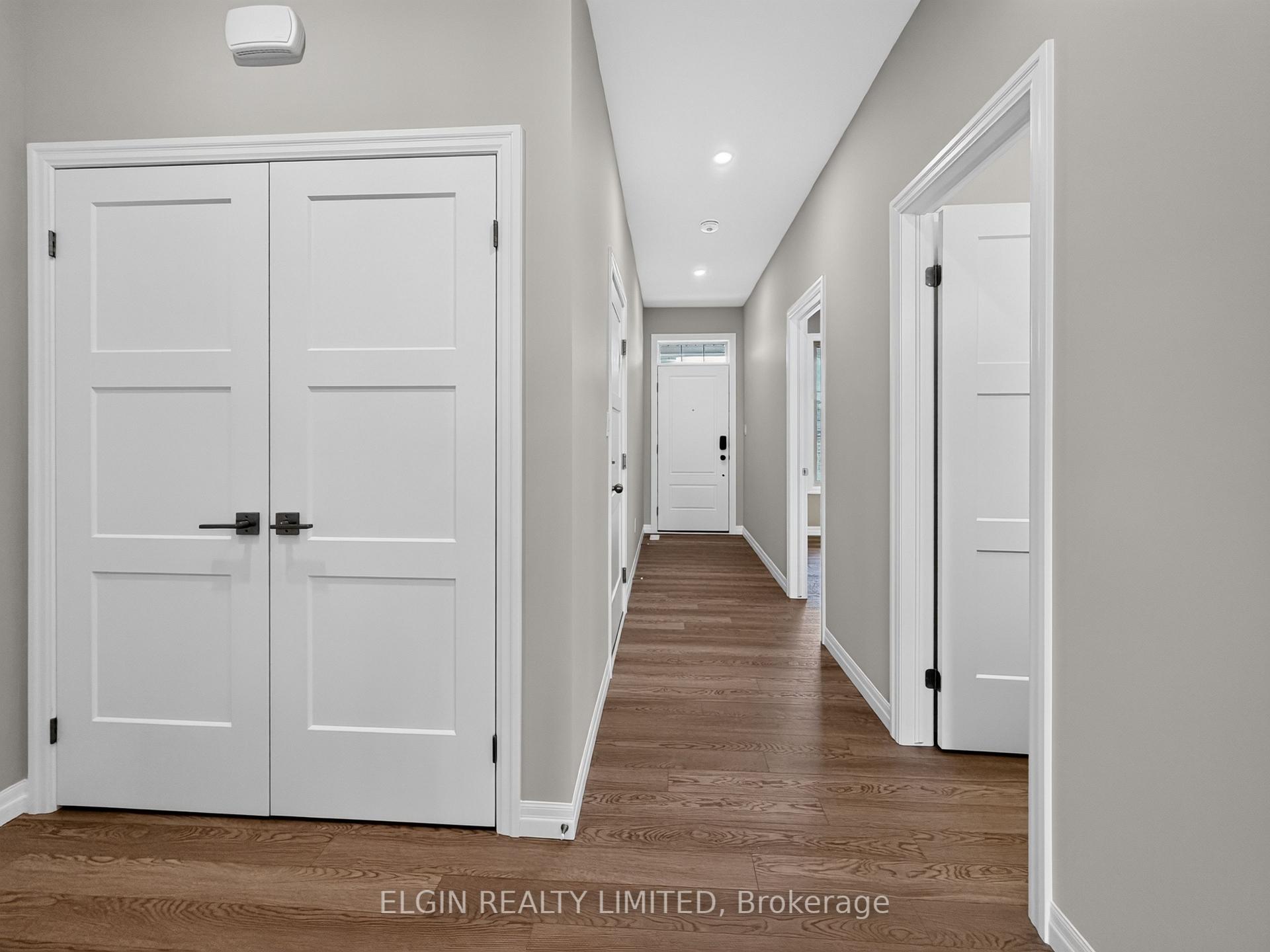 Photo 4 of 6 Thomas Court, Central Elgin, Rural Central Elgin — HOMEH
