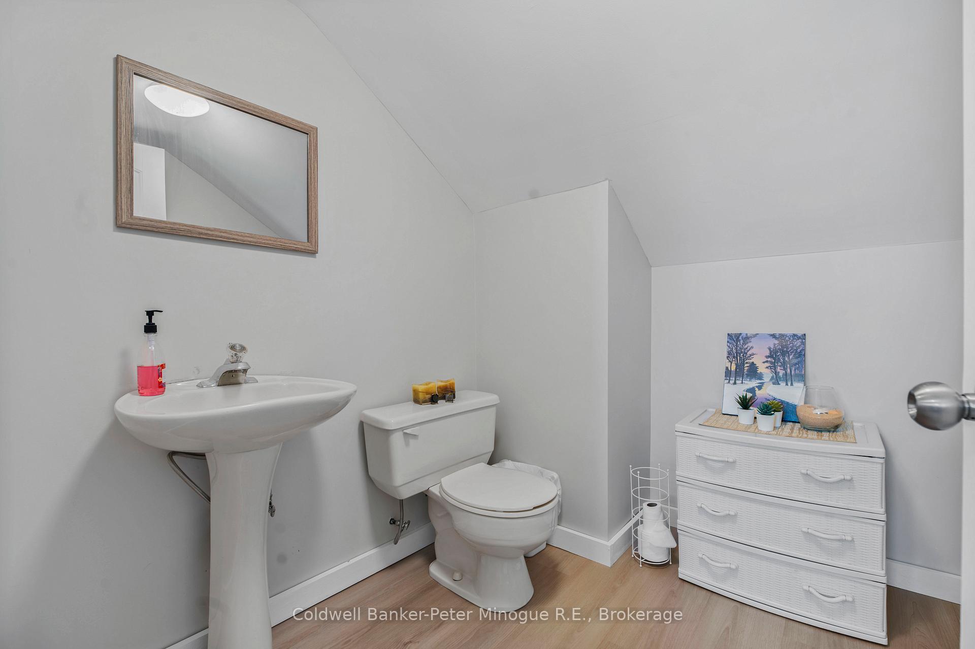 Photo 13 of 381 Wasing Road, Chisholm — HOMEH
