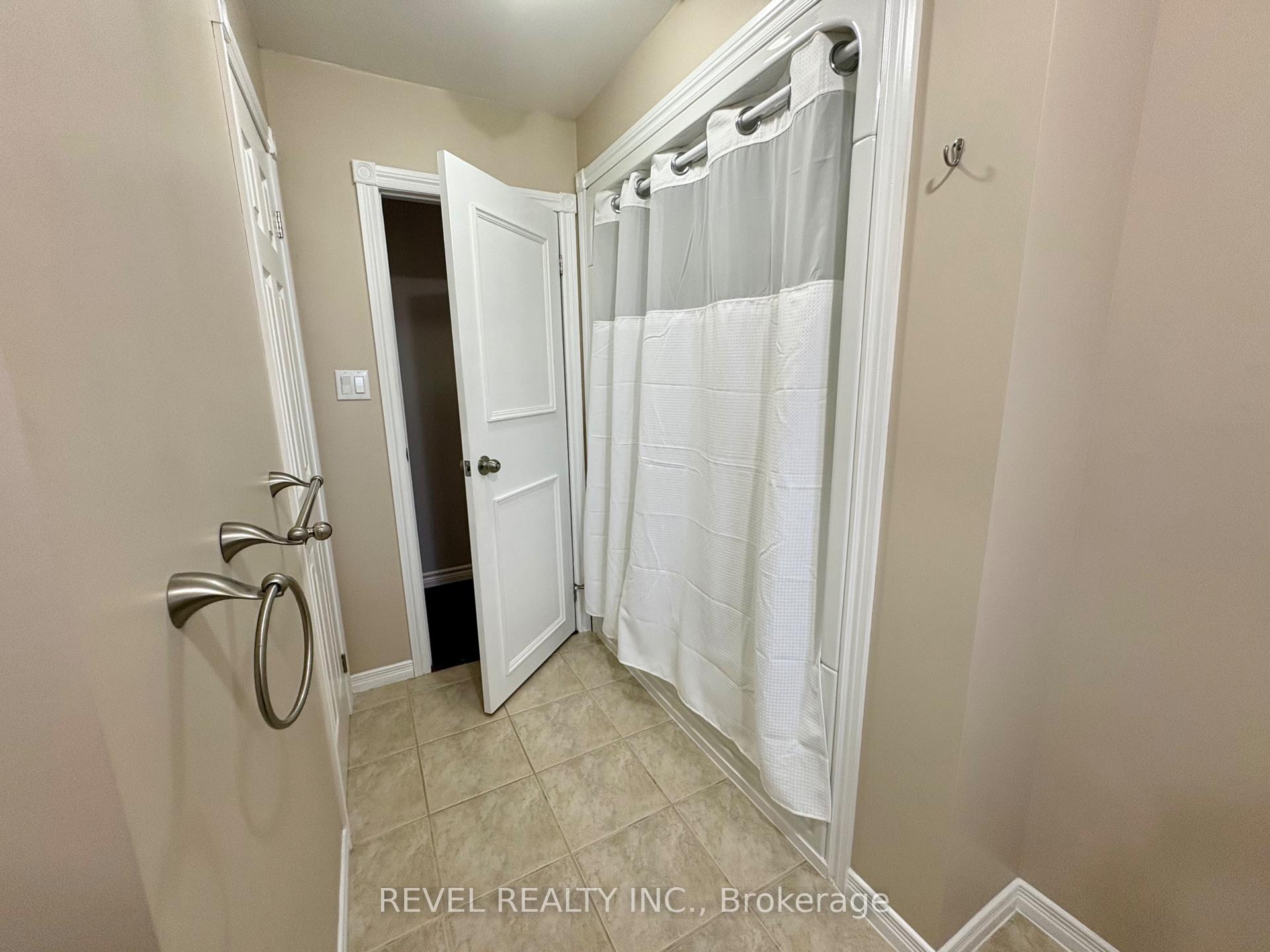 Photo 21 of 226 Hanna Road, Cochrane — HOMEH