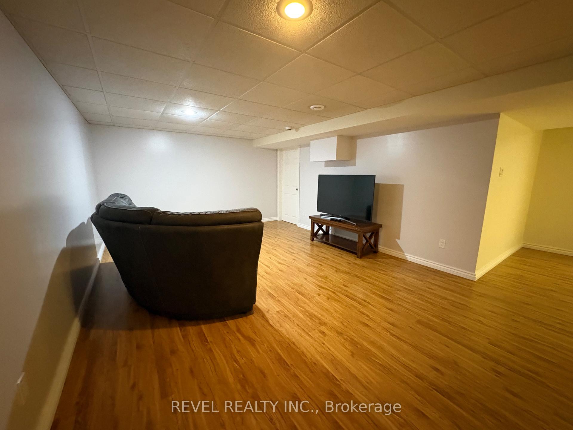 Photo 29 of 226 Hanna Road, Cochrane — HOMEH