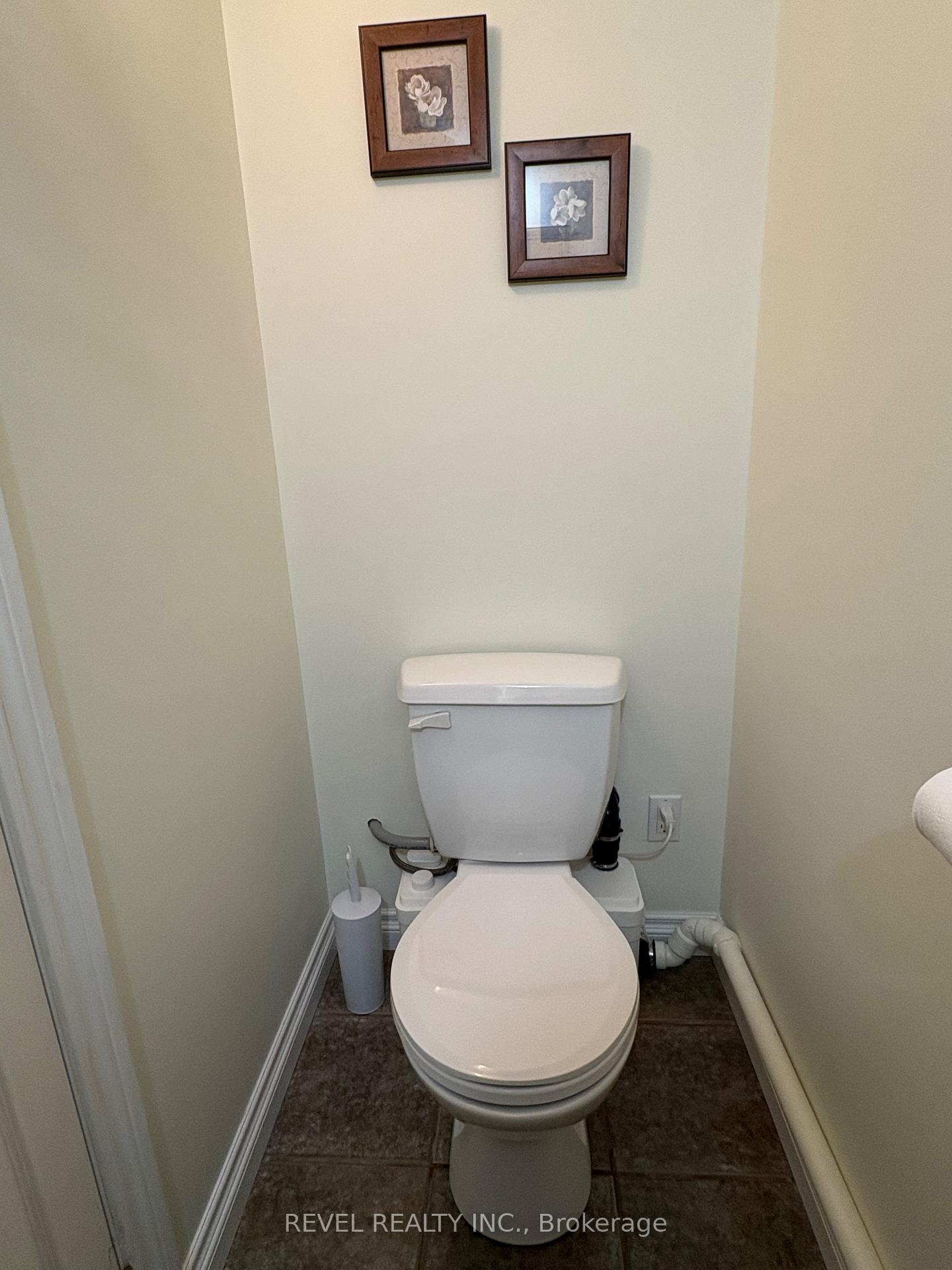 Photo 32 of 226 Hanna Road, Cochrane — HOMEH