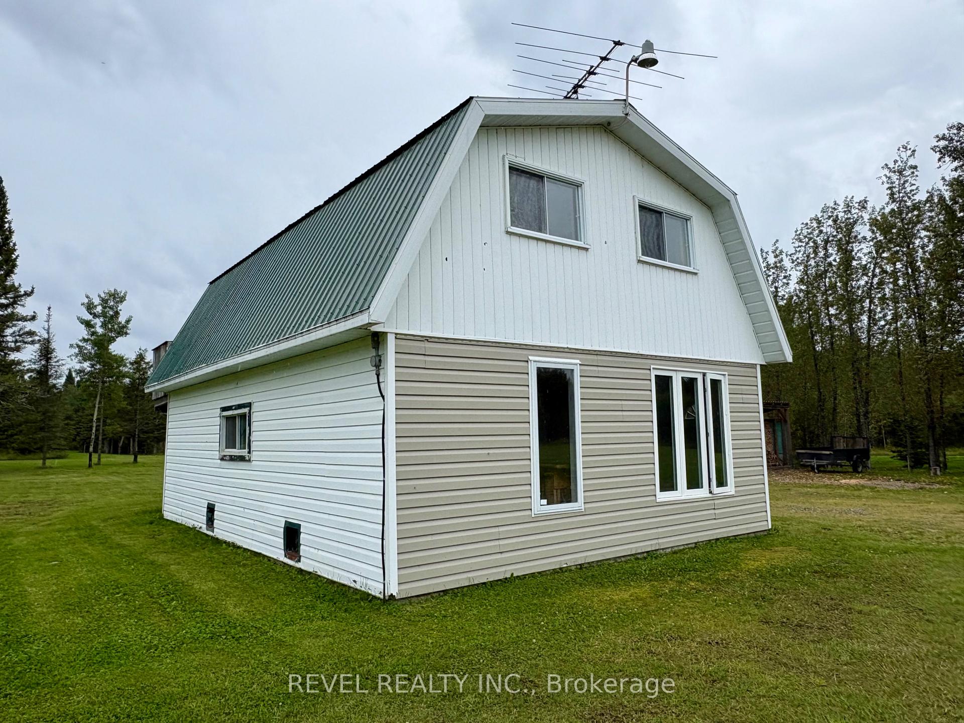 Photo 45 of 226 Hanna Road, Cochrane — HOMEH
