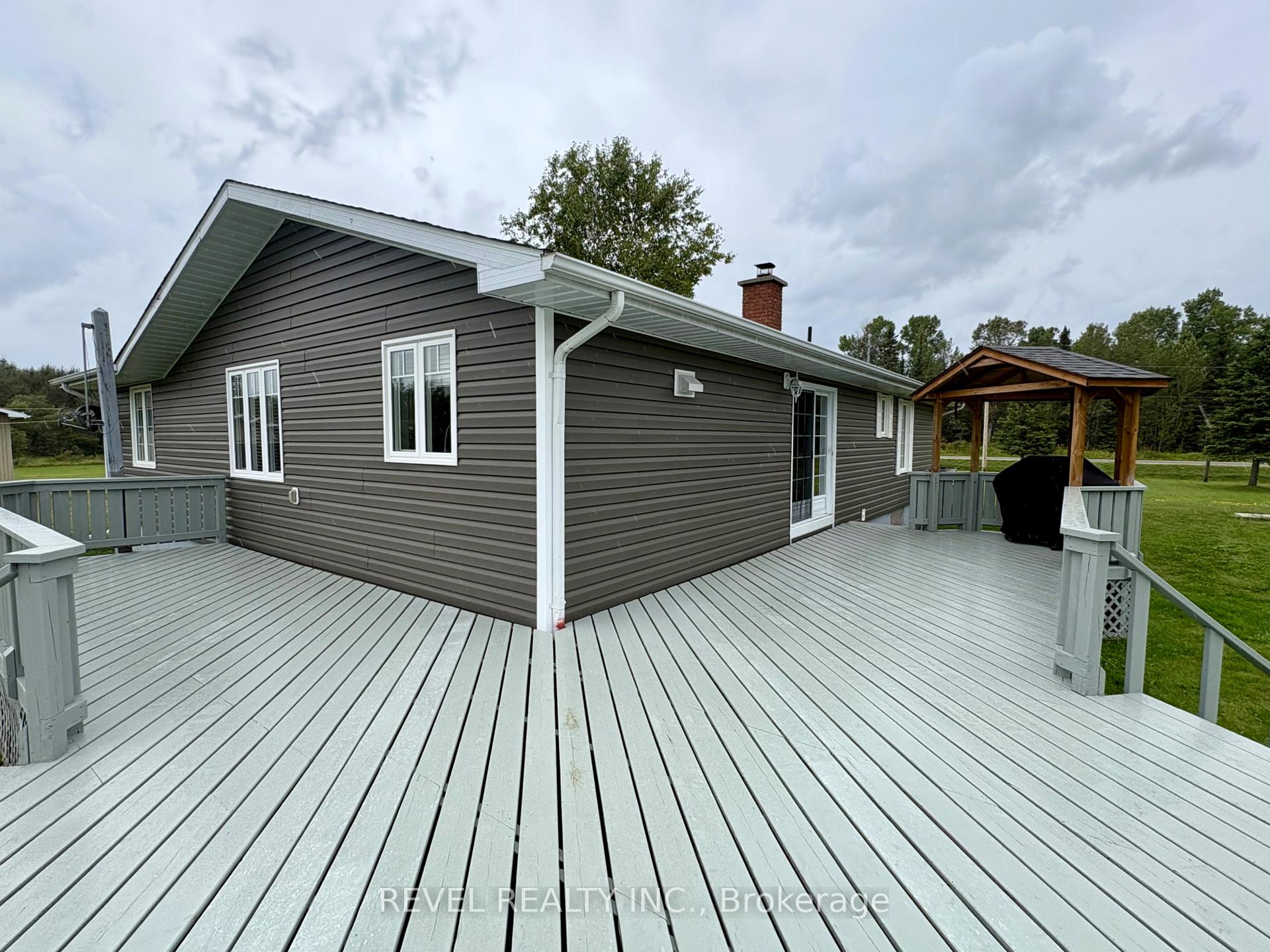 Photo 48 of 226 Hanna Road, Cochrane — HOMEH