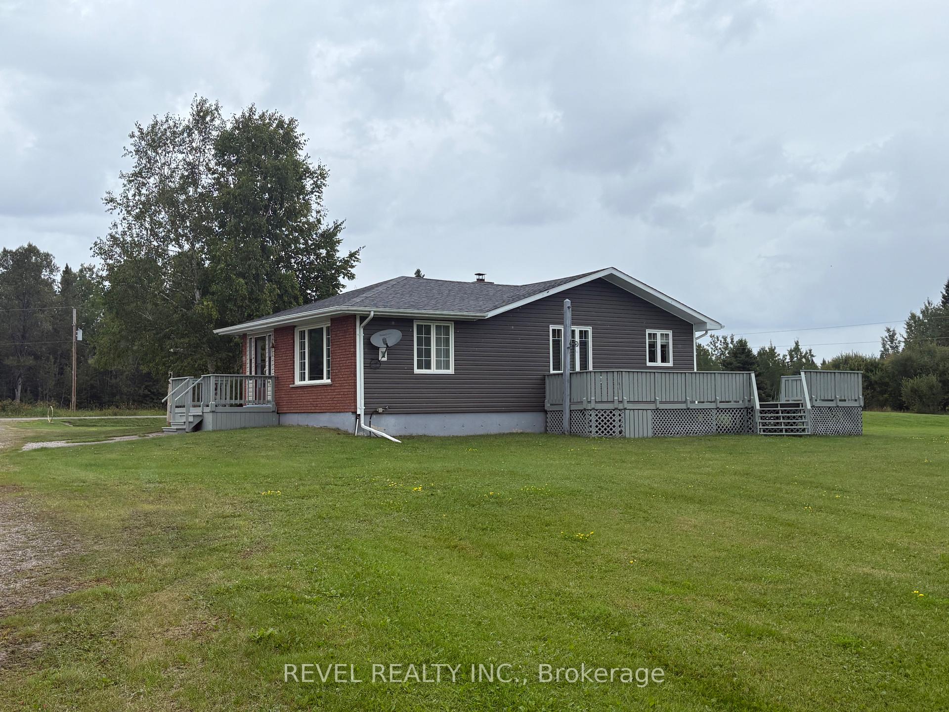 Photo 50 of 226 Hanna Road, Cochrane — HOMEH