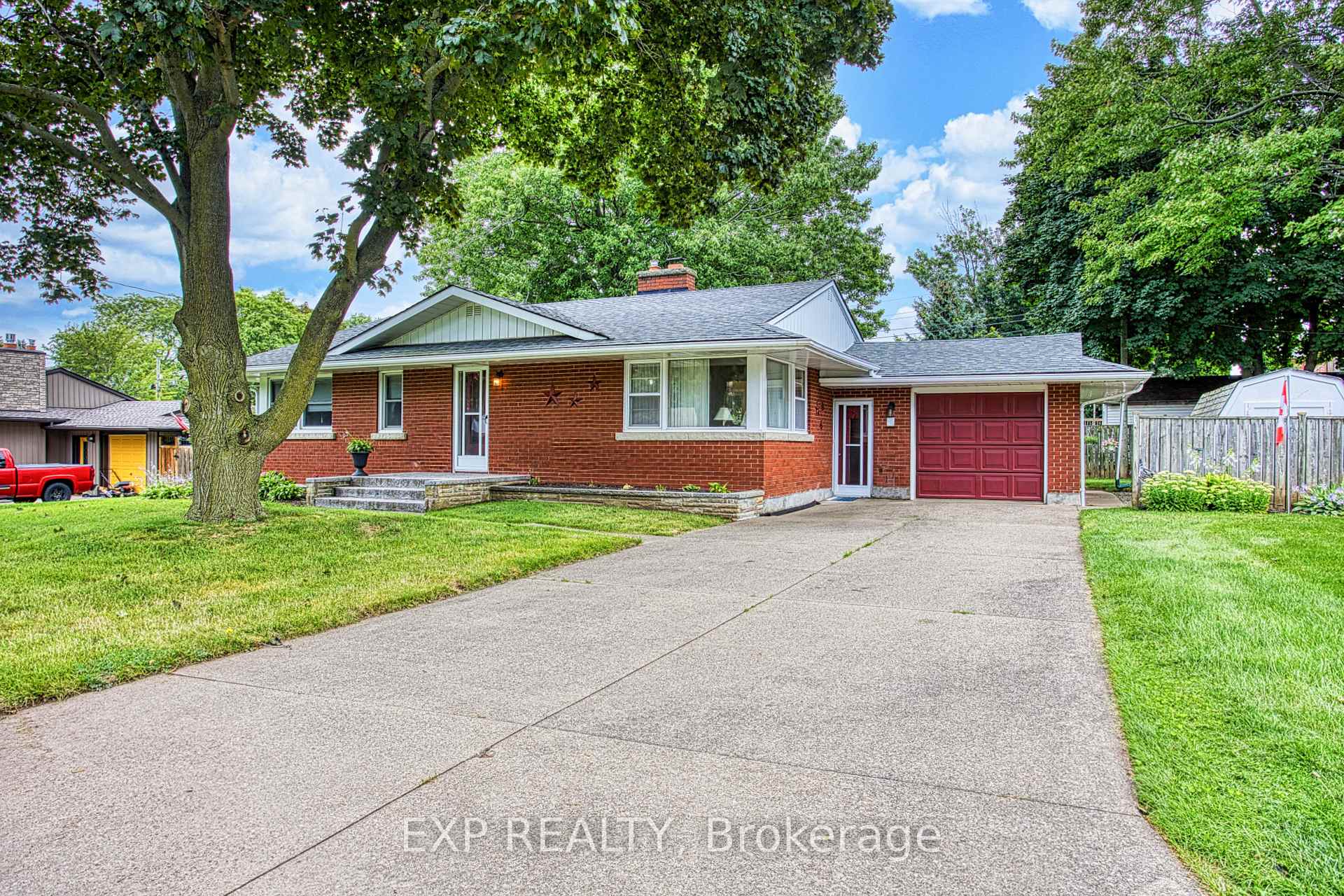 Photo 1 of 6 Cherrywood Avenue, Grimsby, Grimsby East — HOMEH