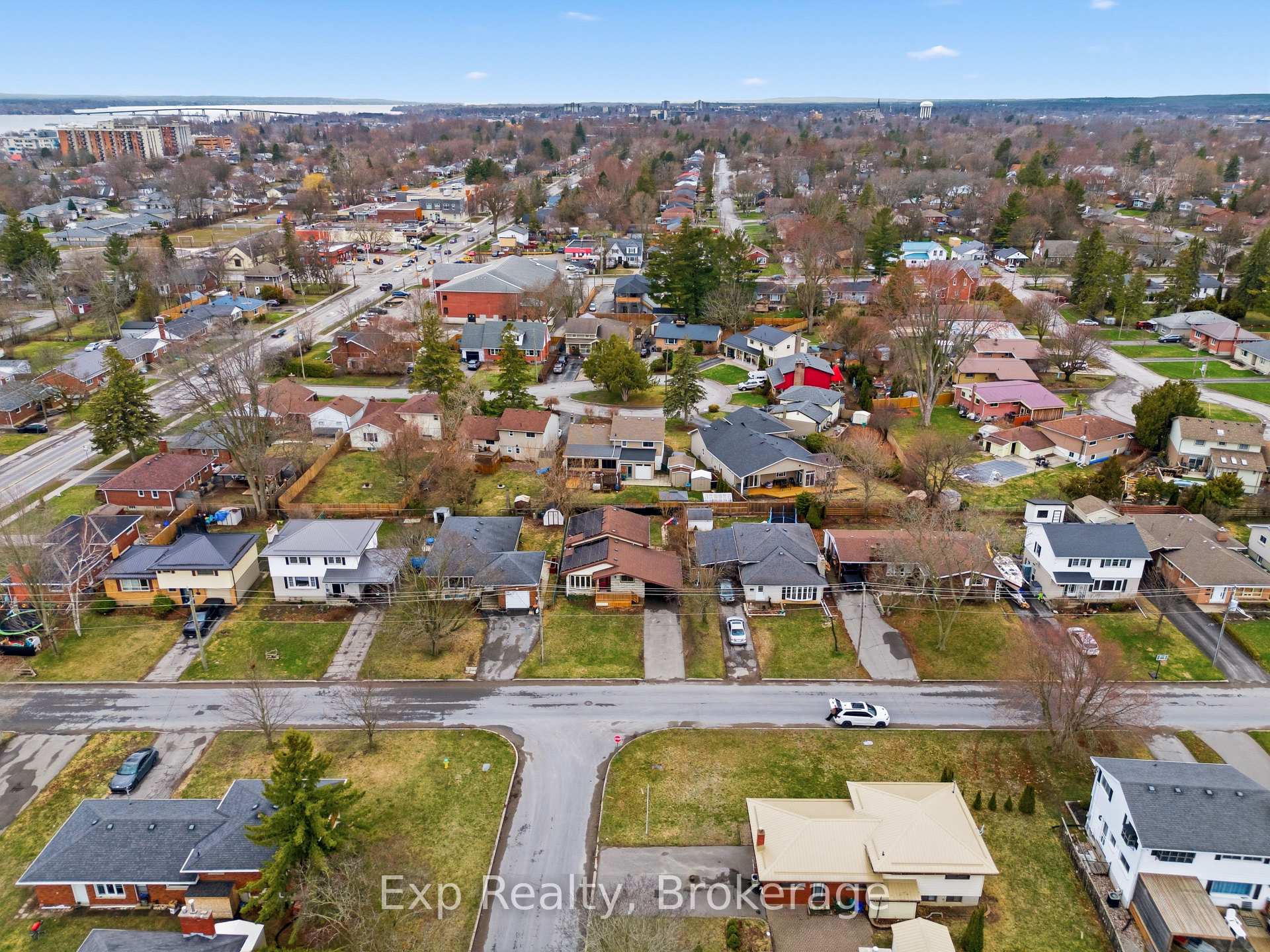 Photo 23 of Unit Lower Unit, 10 Plaza Square, Belleville, Belleville Ward — HOMEH