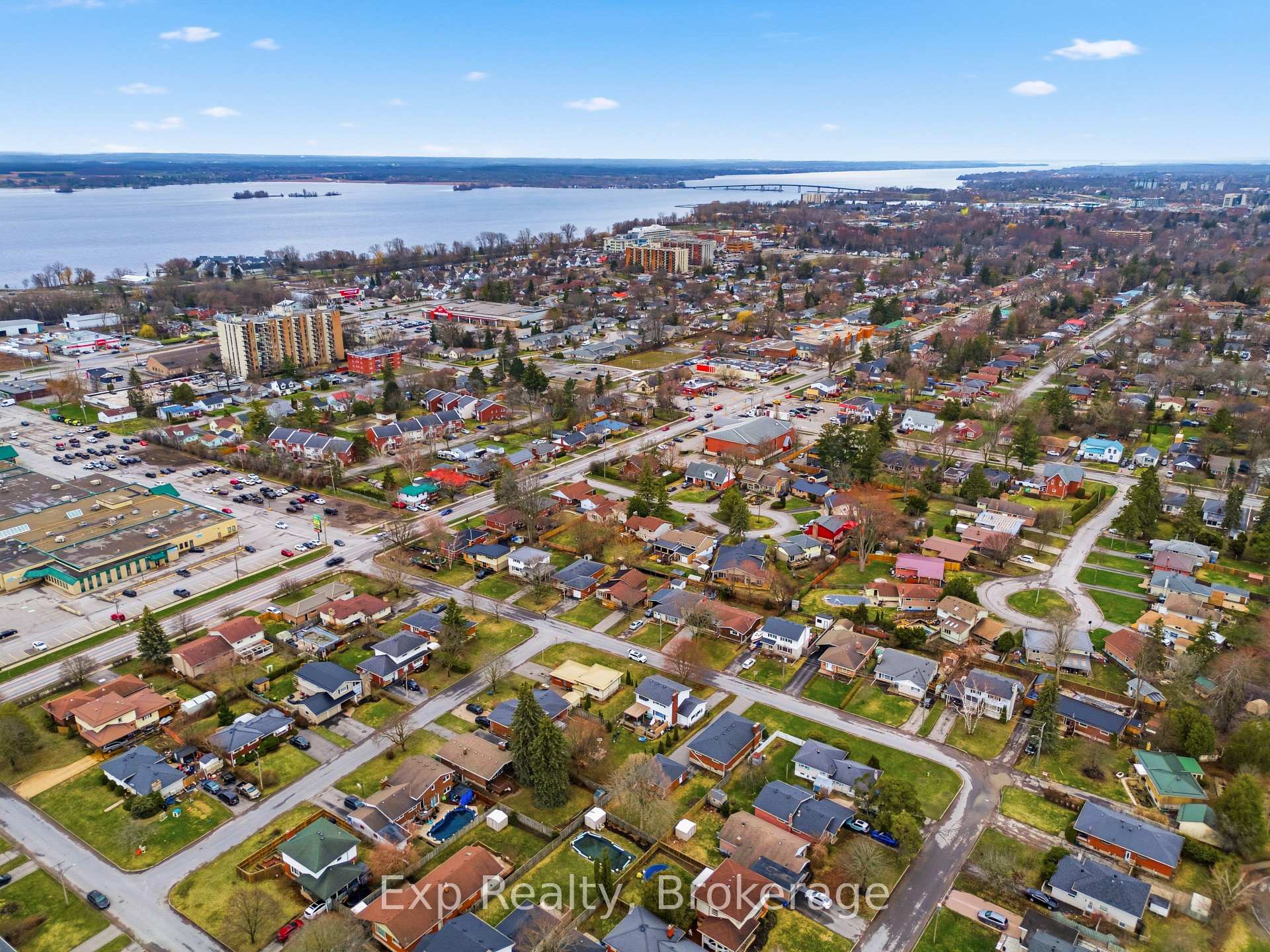 Photo 29 of Unit Lower Unit, 10 Plaza Square, Belleville, Belleville Ward — HOMEH