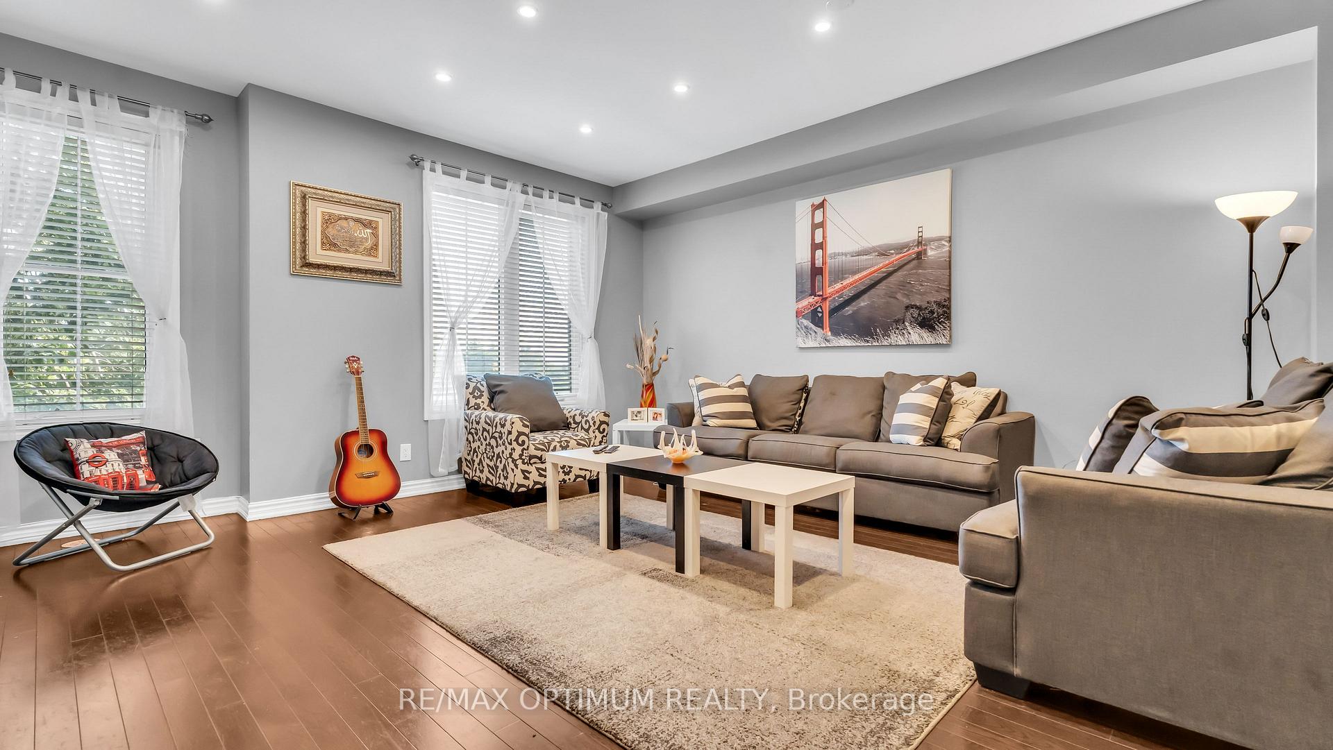 Photo 15 of 151 Cedar Lake Crescent, Brampton, Bram West — HOMEH