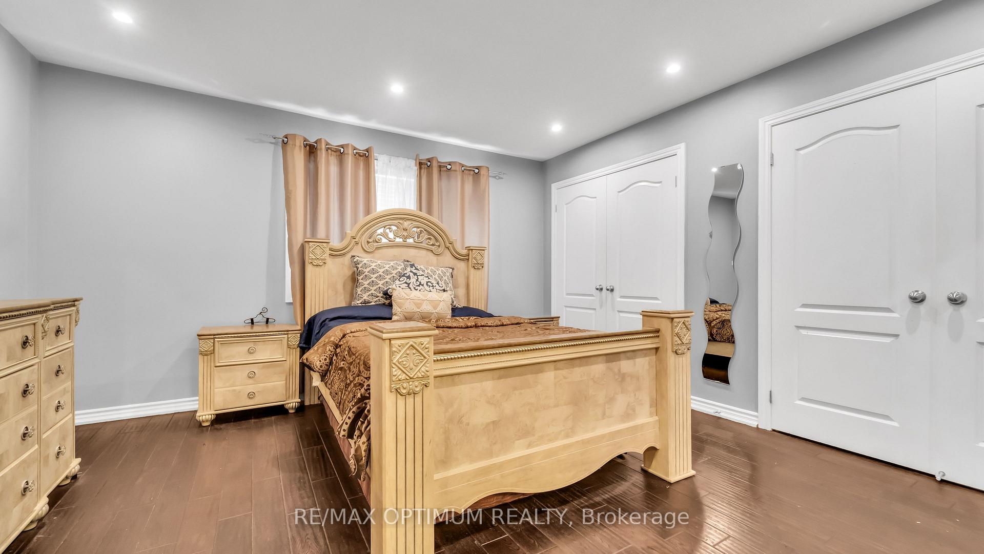 Photo 32 of 151 Cedar Lake Crescent, Brampton, Bram West — HOMEH