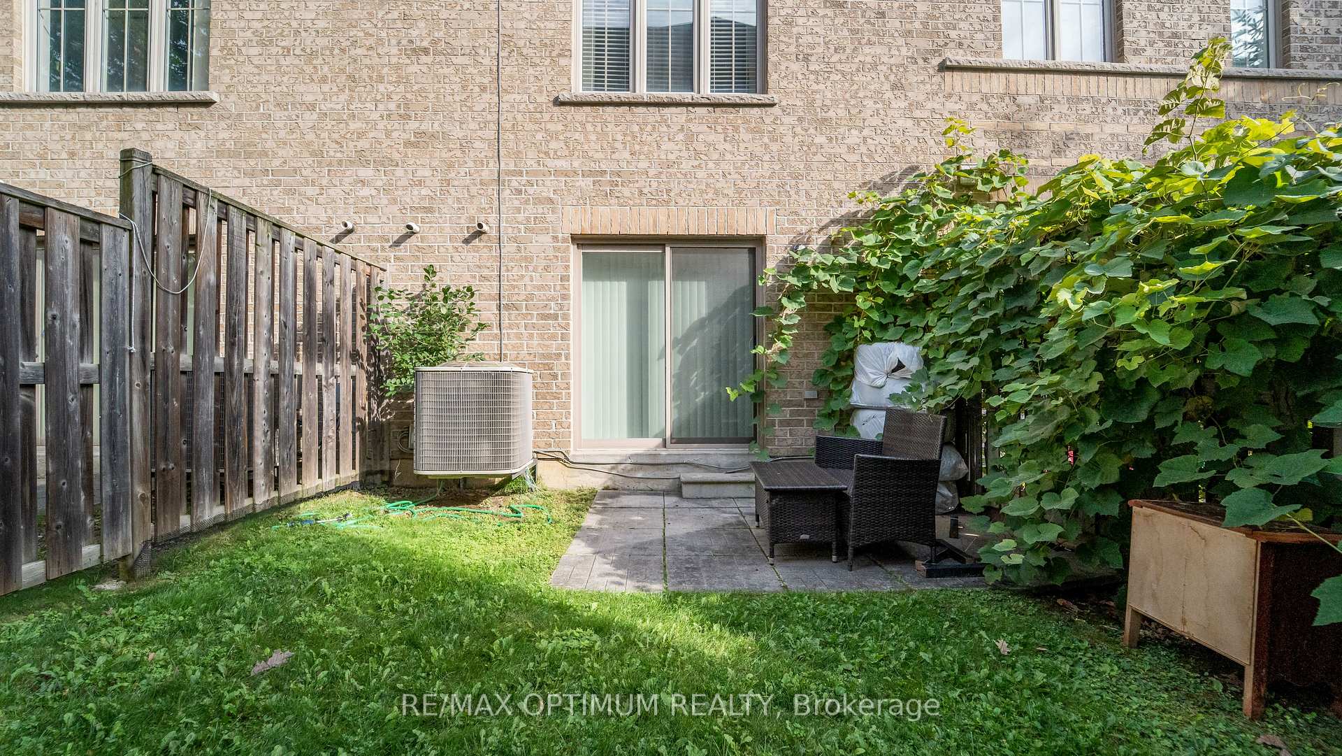 Photo 42 of 151 Cedar Lake Crescent, Brampton, Bram West — HOMEH