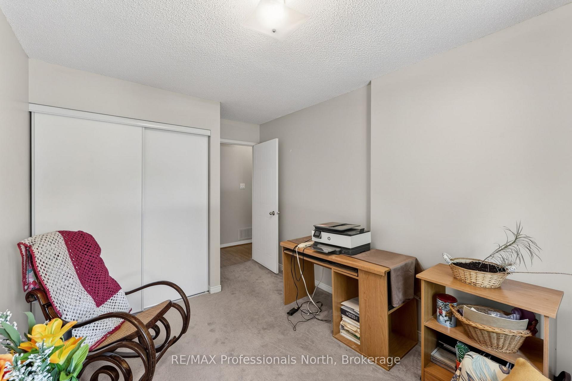 Photo 23 of 48 Fairway Crescent, Wasaga Beach — HOMEH