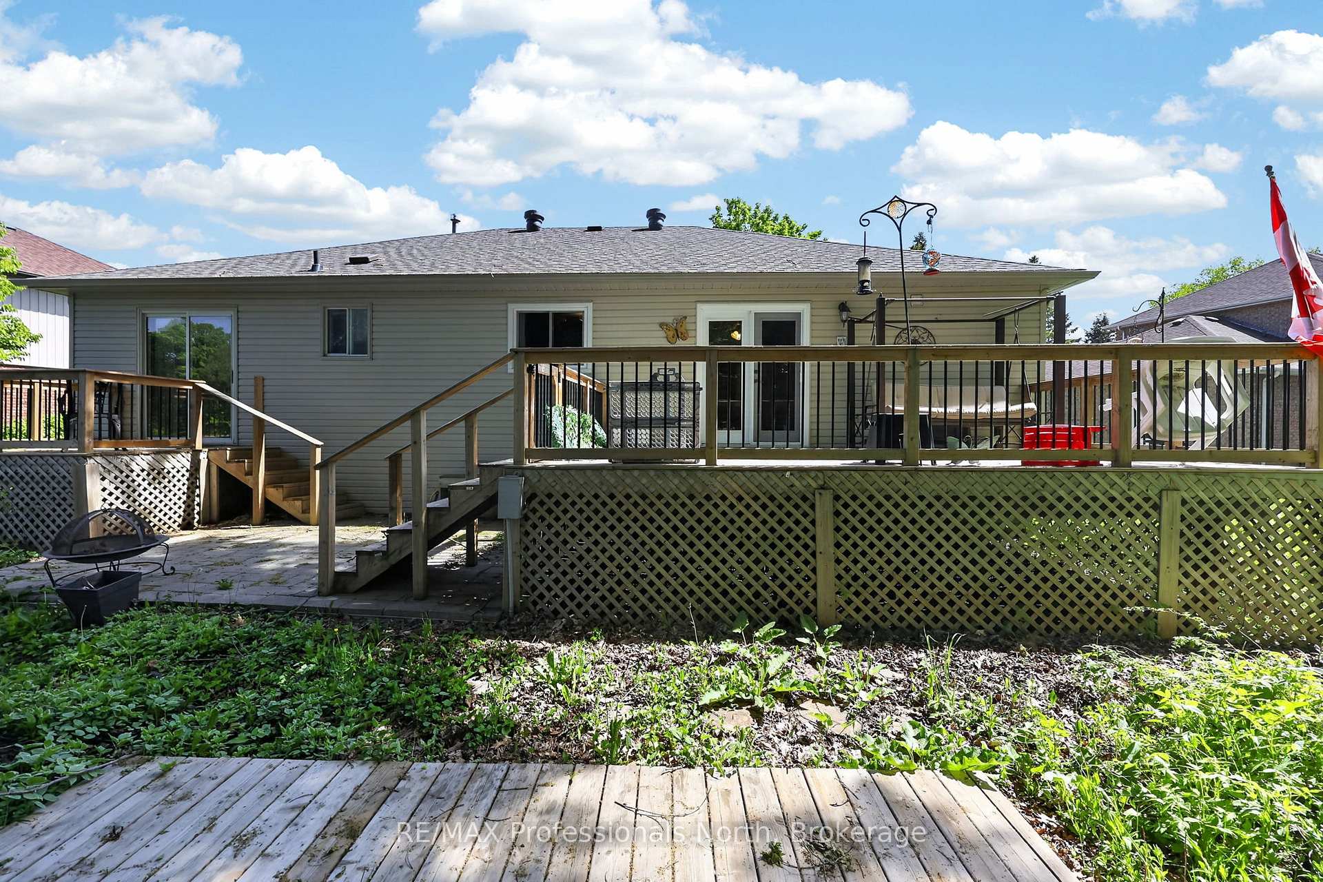 Photo 36 of 48 Fairway Crescent, Wasaga Beach — HOMEH
