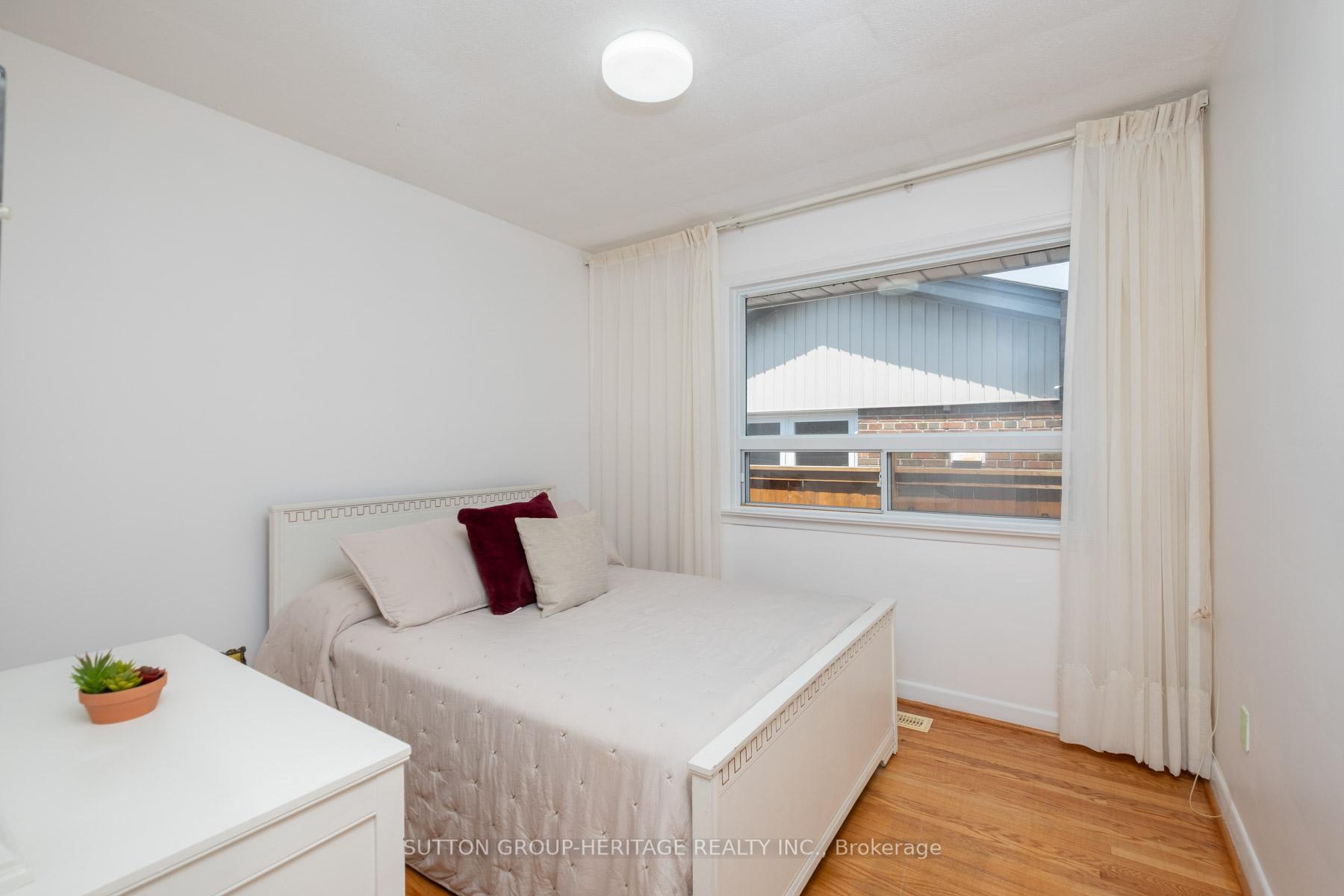 Photo 19 of 23 Gaiety Drive, Scarborough, Woburn — HOMEH