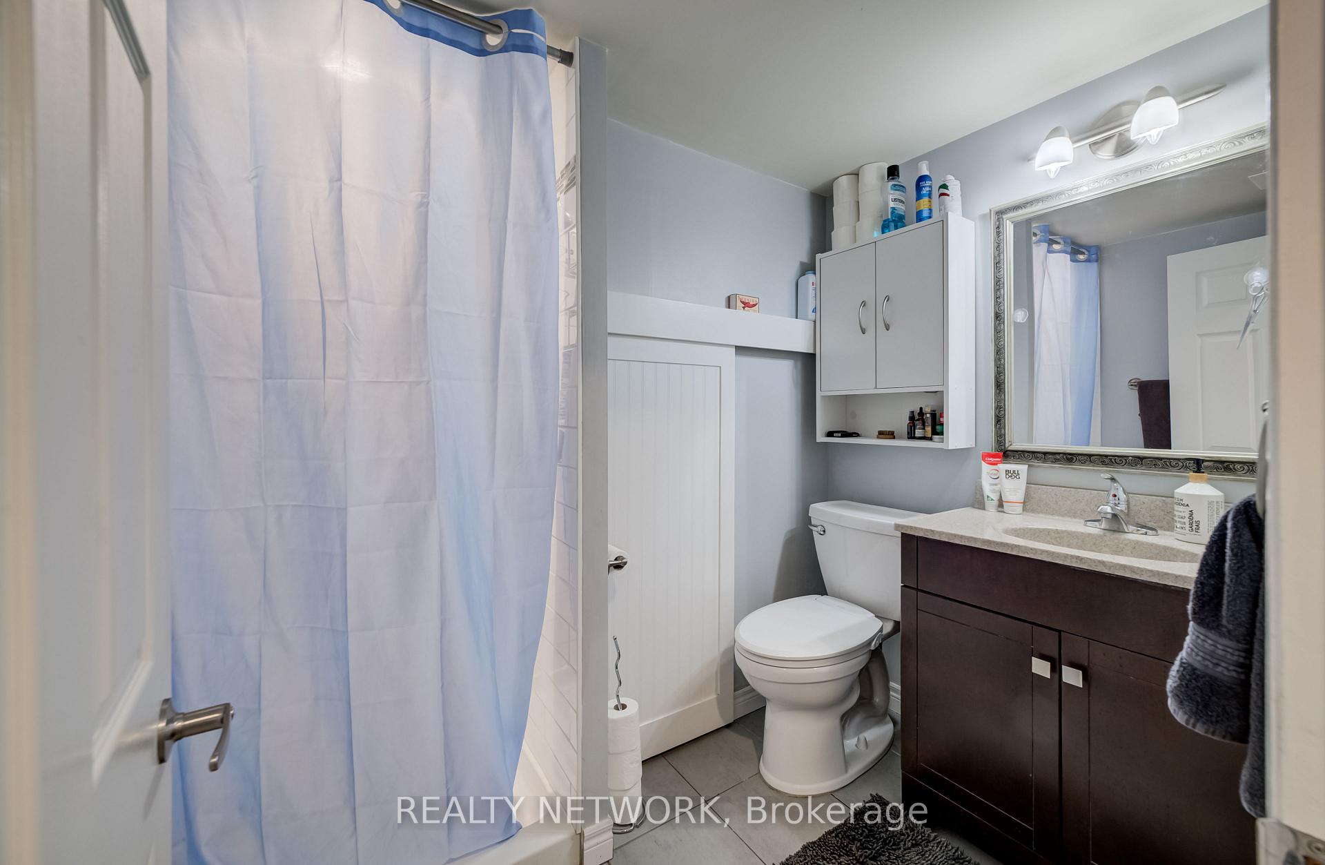 Photo 37 of 21 Loma Drive, Hamilton, Stoney Creek — HOMEH