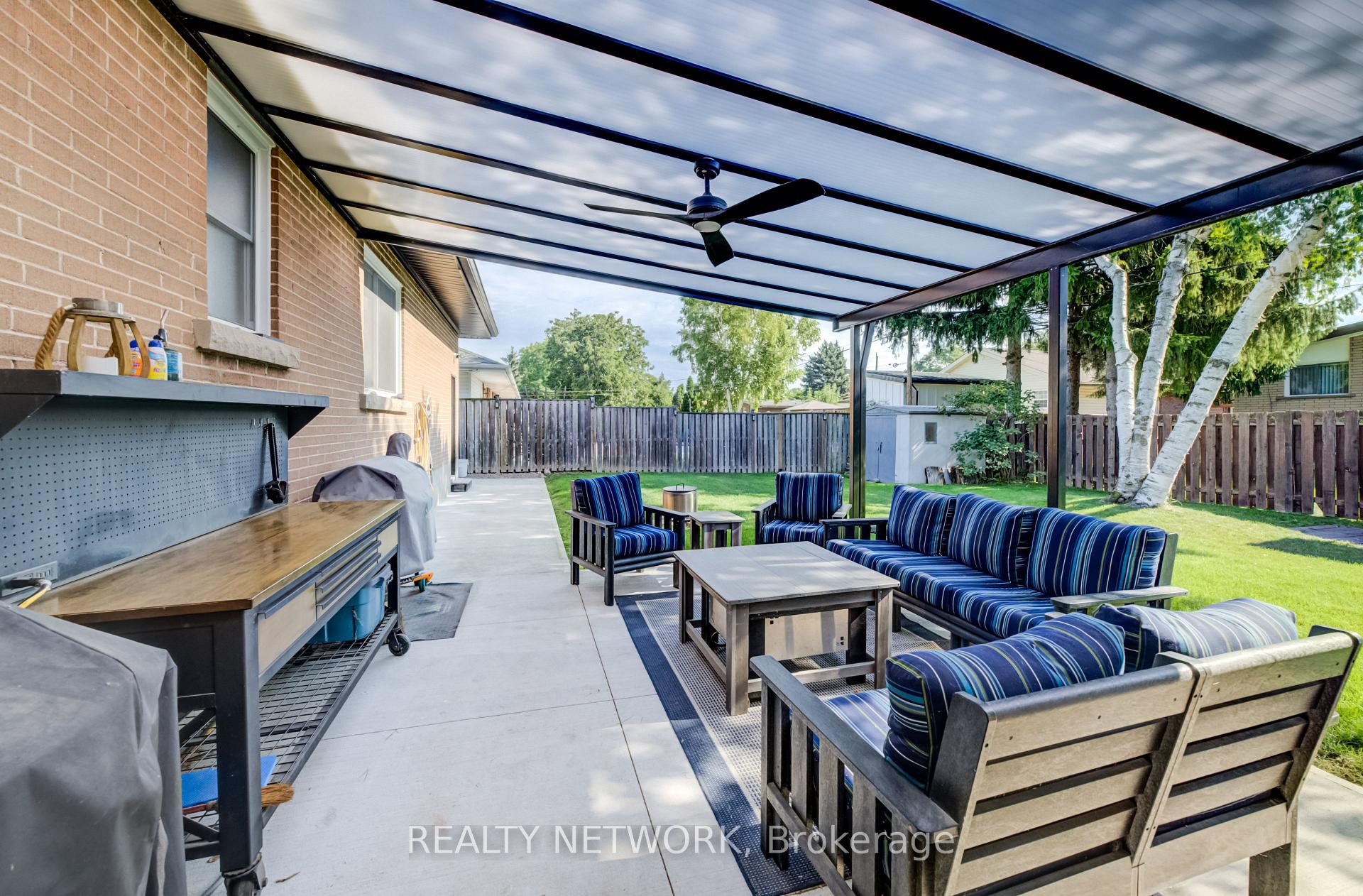 Photo 39 of 21 Loma Drive, Hamilton, Stoney Creek — HOMEH