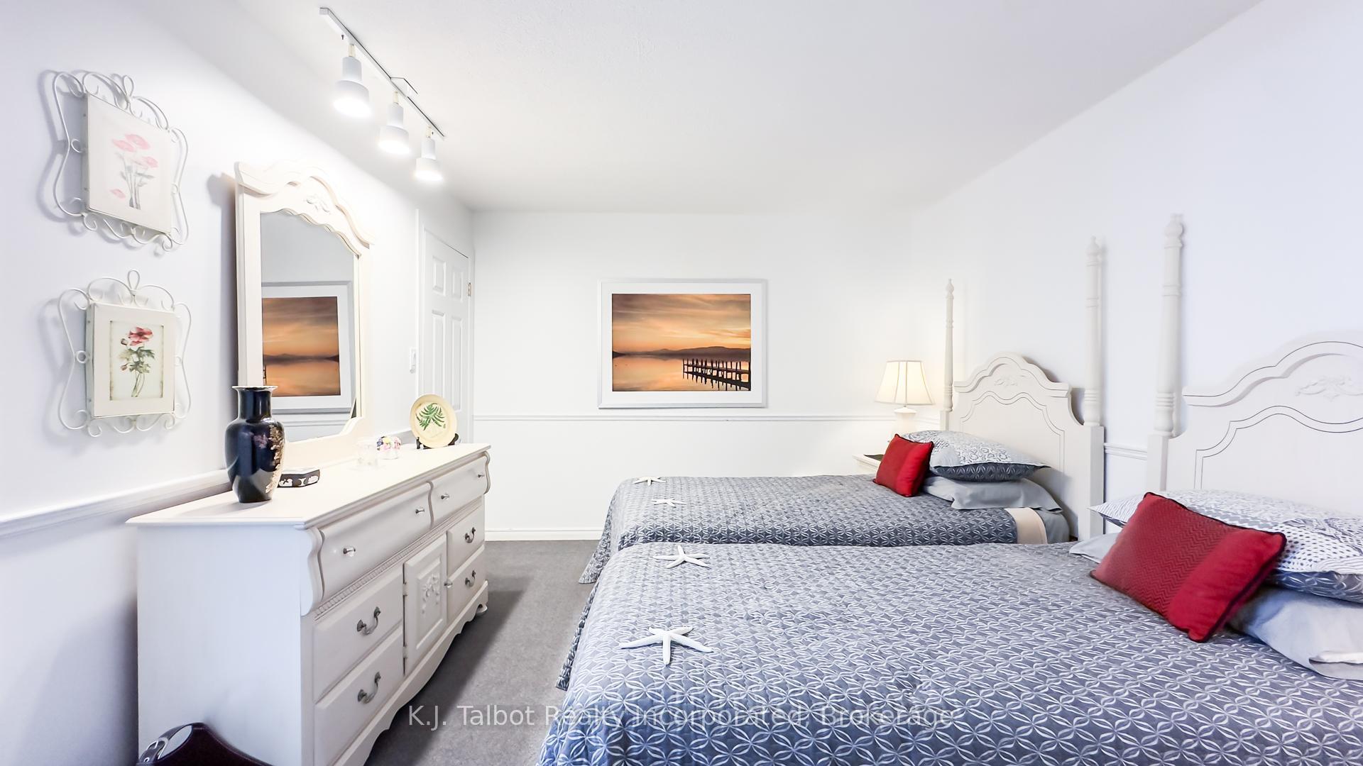 Photo 16 of 76582 Jowett's Grove Road, Bluewater, Bayfield — HOMEH