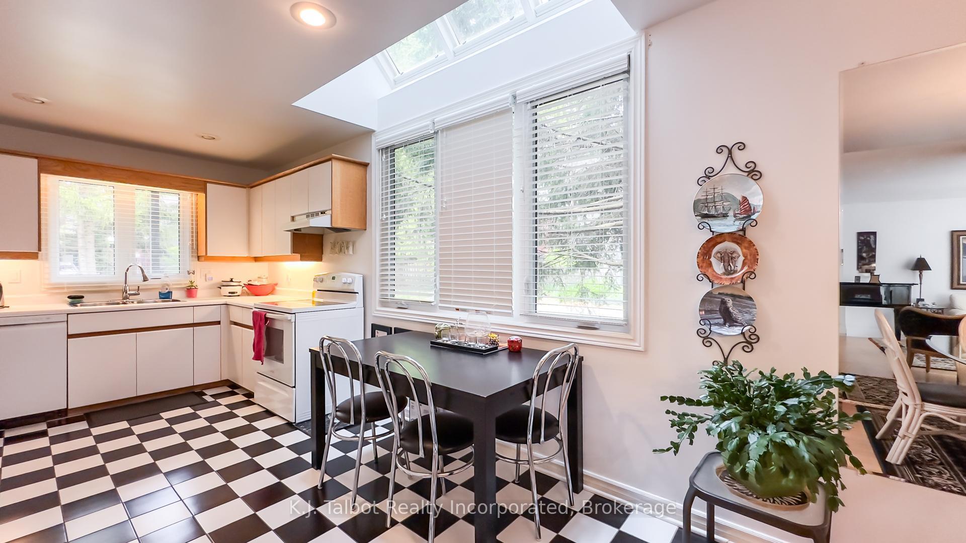 Photo 26 of 76582 Jowett's Grove Road, Bluewater, Bayfield — HOMEH
