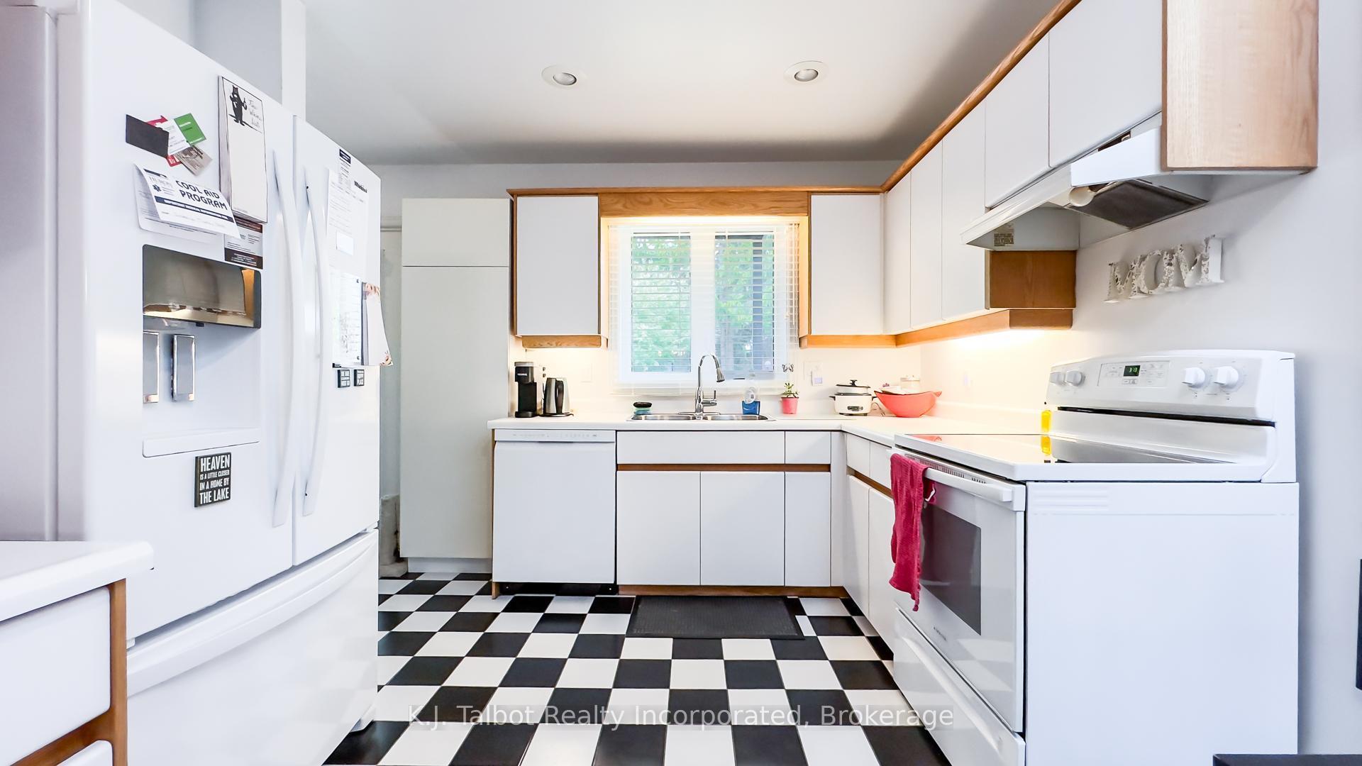 Photo 28 of 76582 Jowett's Grove Road, Bluewater, Bayfield — HOMEH