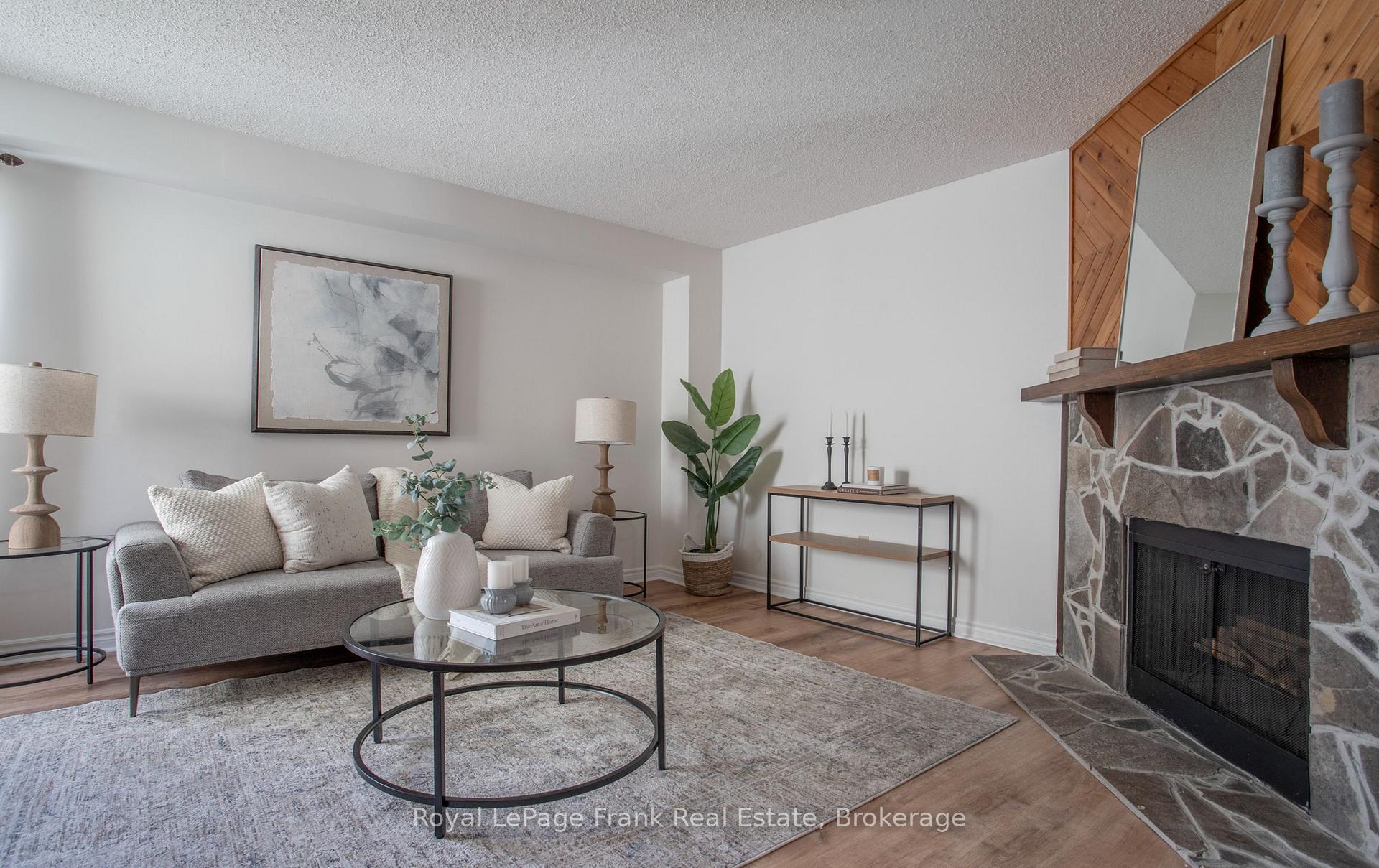 Photo 8 of 1268 Northmount Street, Oshawa, Centennial — HOMEH