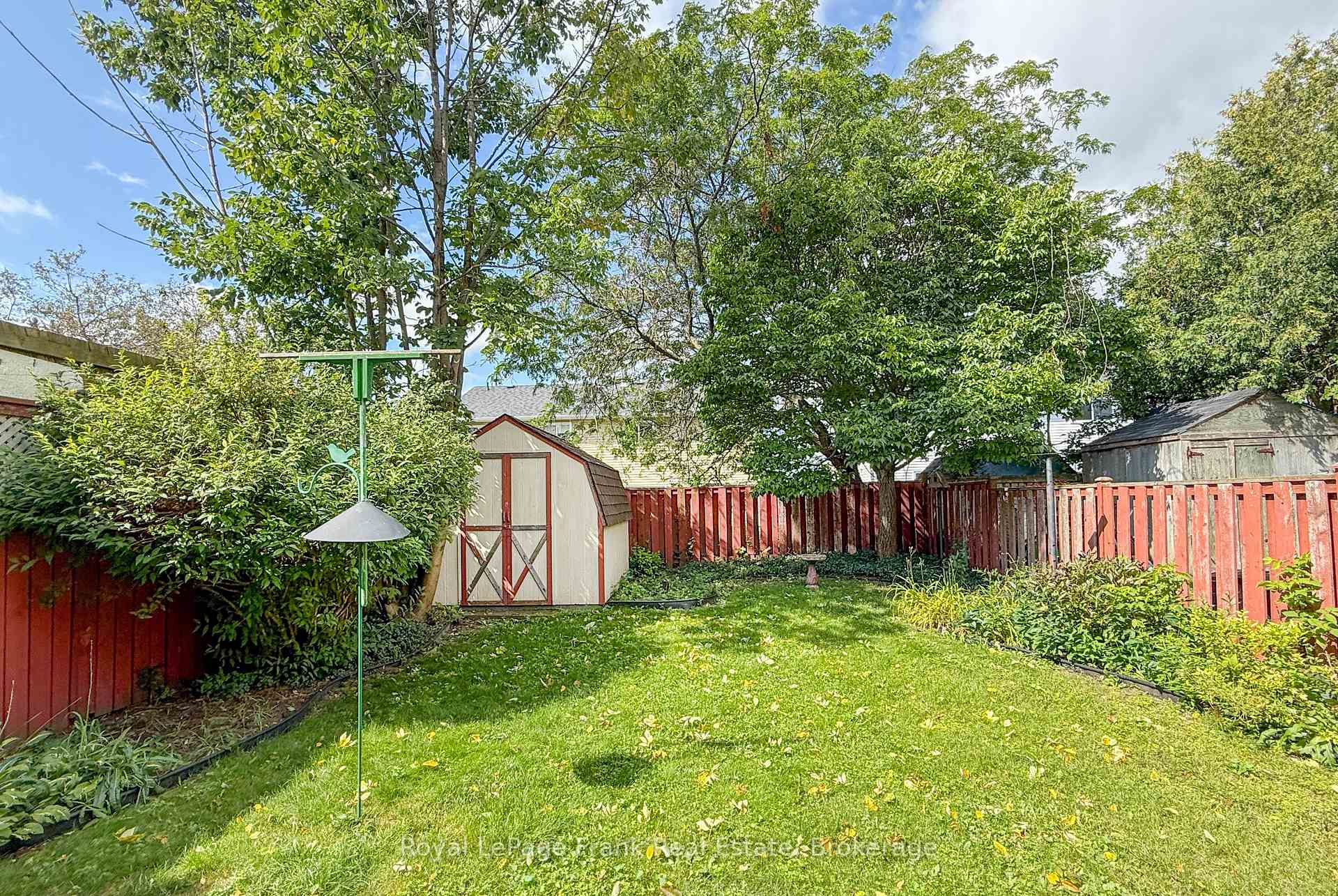 Photo 41 of 1268 Northmount Street, Oshawa, Centennial — HOMEH