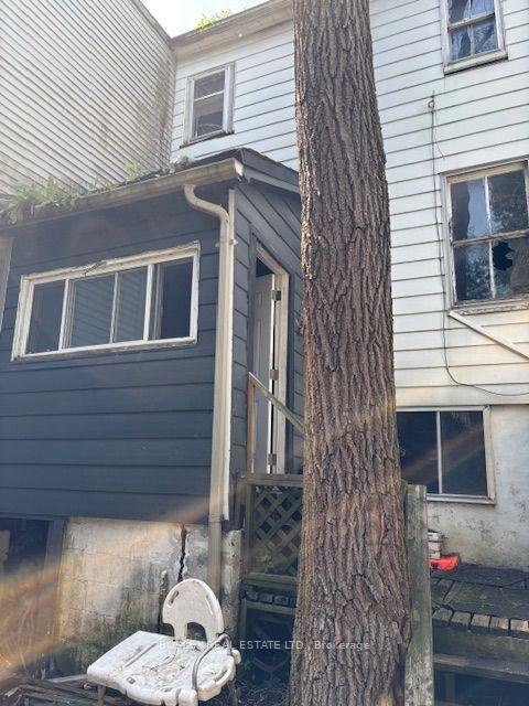 Photo 12 of 117 Wheeler Avenue, Toronto, The Beaches — HOMEH