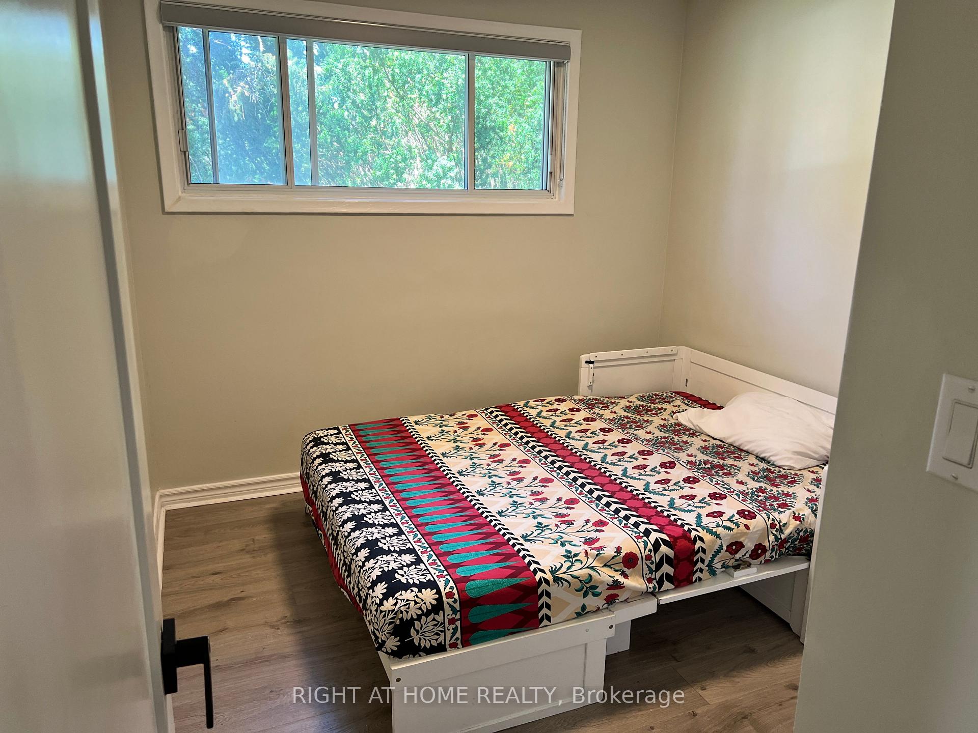 Photo 13 of Unit Upper, 508 Stafford Drive, Oakville, West — HOMEH