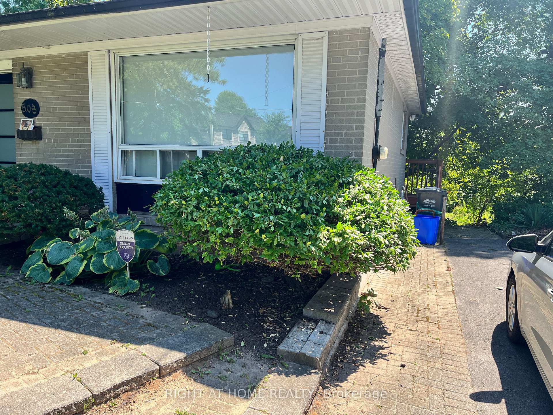 Photo 29 of Unit Upper, 508 Stafford Drive, Oakville, West — HOMEH