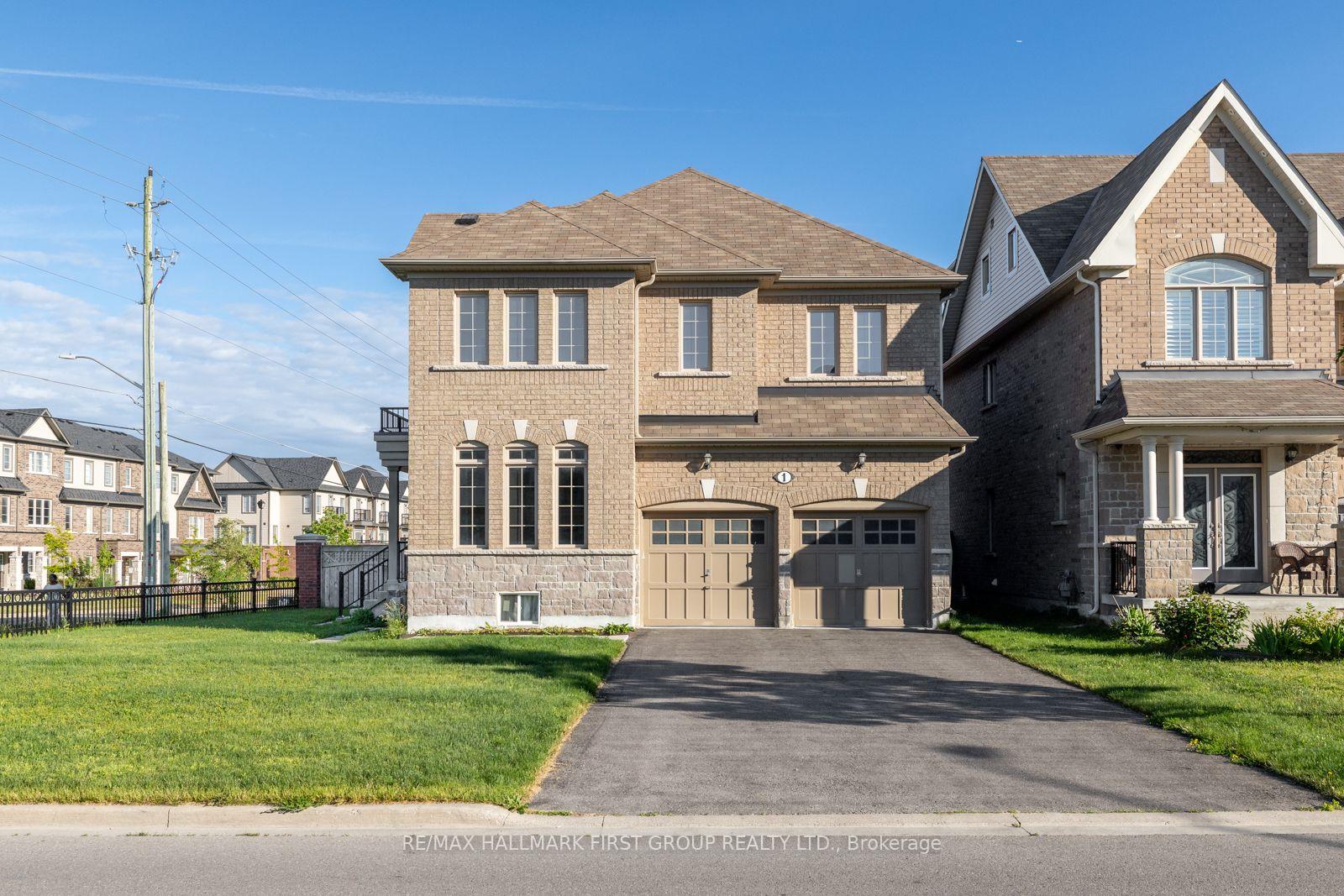 Photo 3 of 1 Cale Avenue, Clarington, Courtice — HOMEH