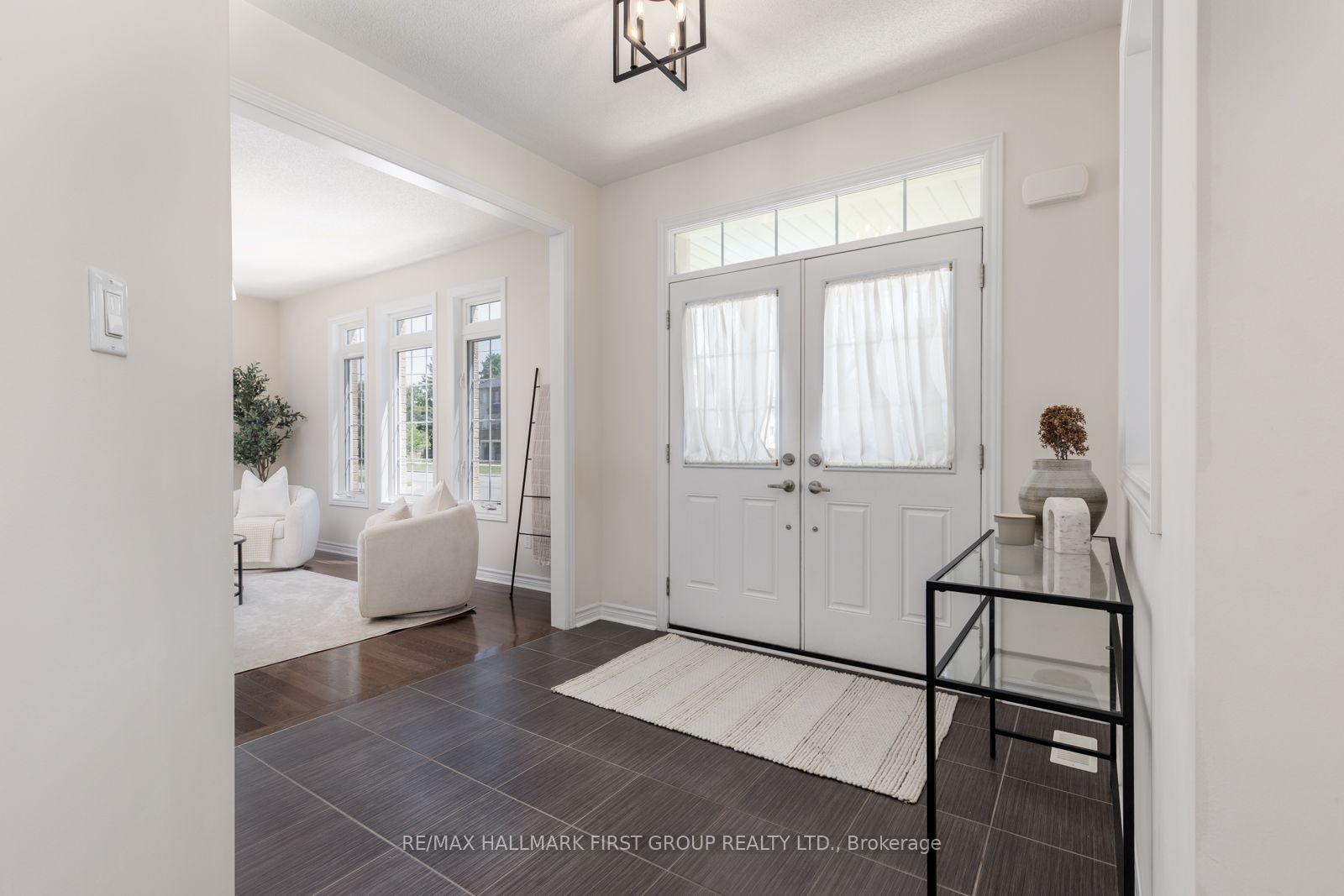 Photo 6 of 1 Cale Avenue, Clarington, Courtice — HOMEH