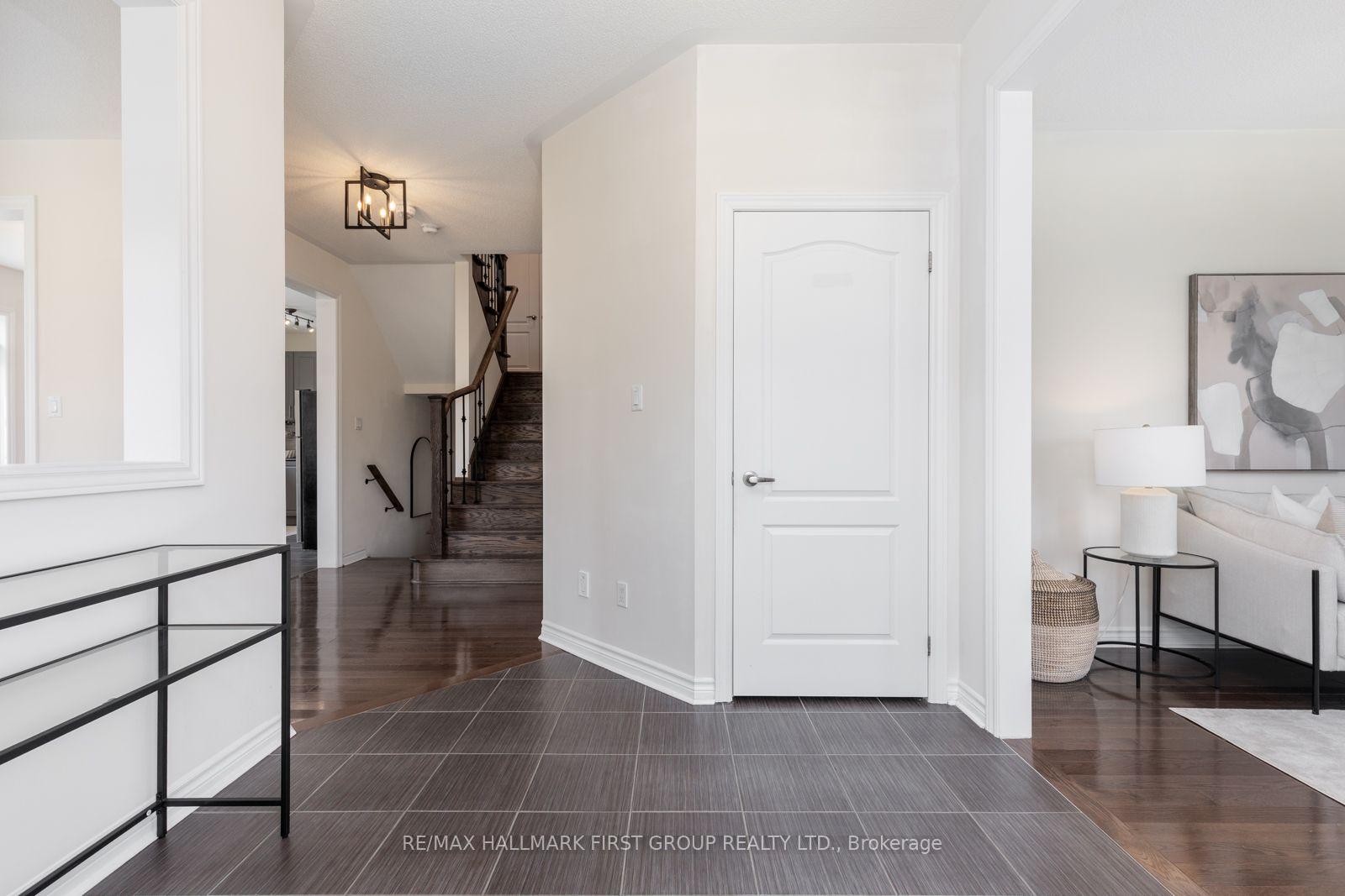 Photo 10 of 1 Cale Avenue, Clarington, Courtice — HOMEH