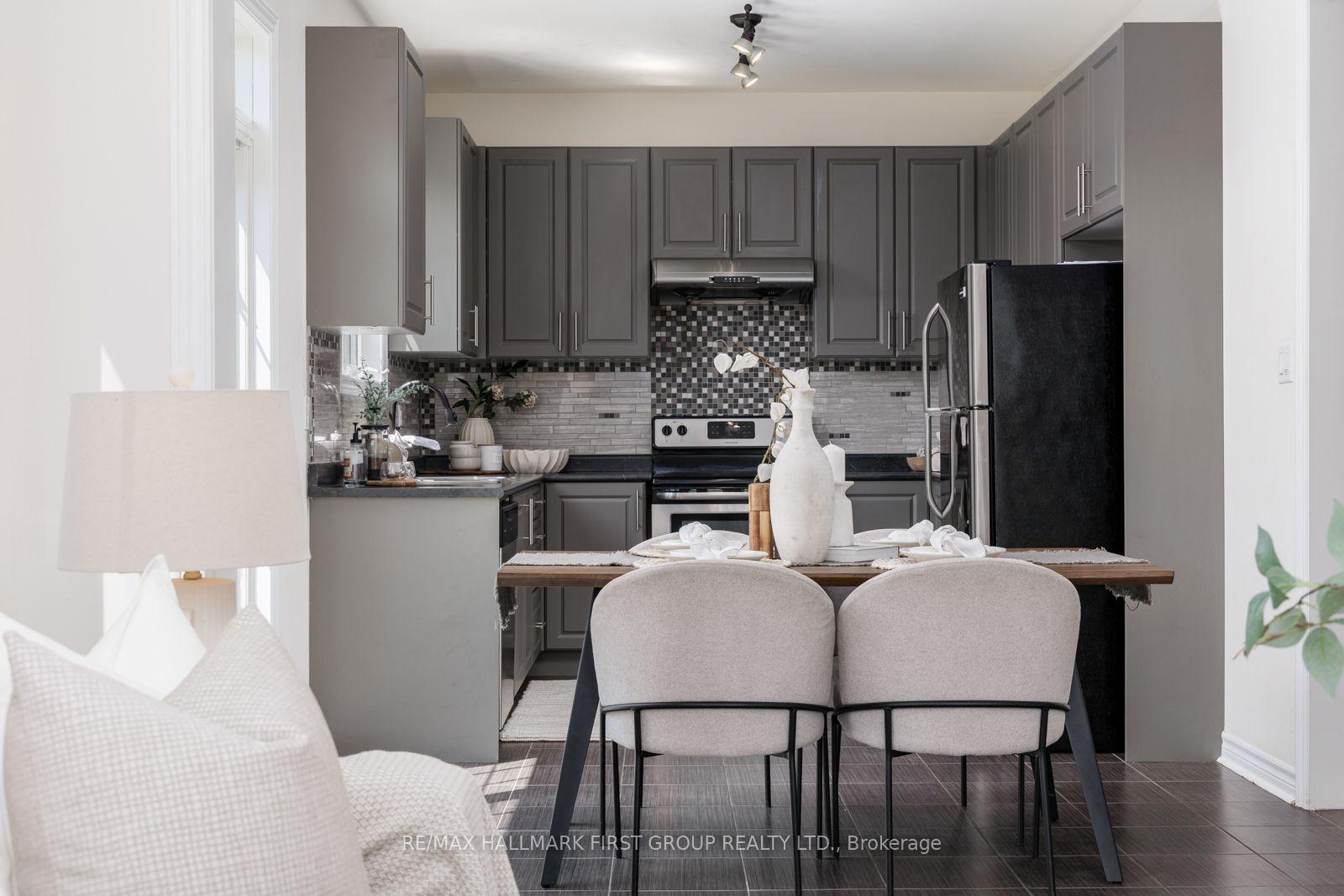 Photo 14 of 1 Cale Avenue, Clarington, Courtice — HOMEH