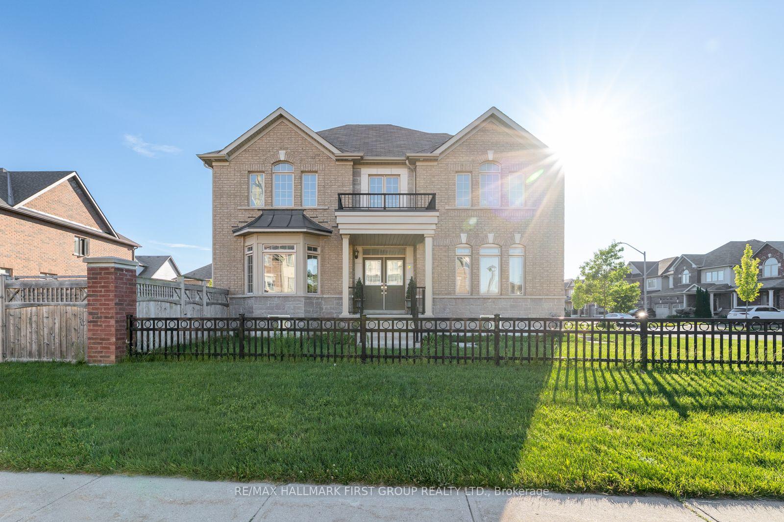 Photo 36 of 1 Cale Avenue, Clarington, Courtice — HOMEH