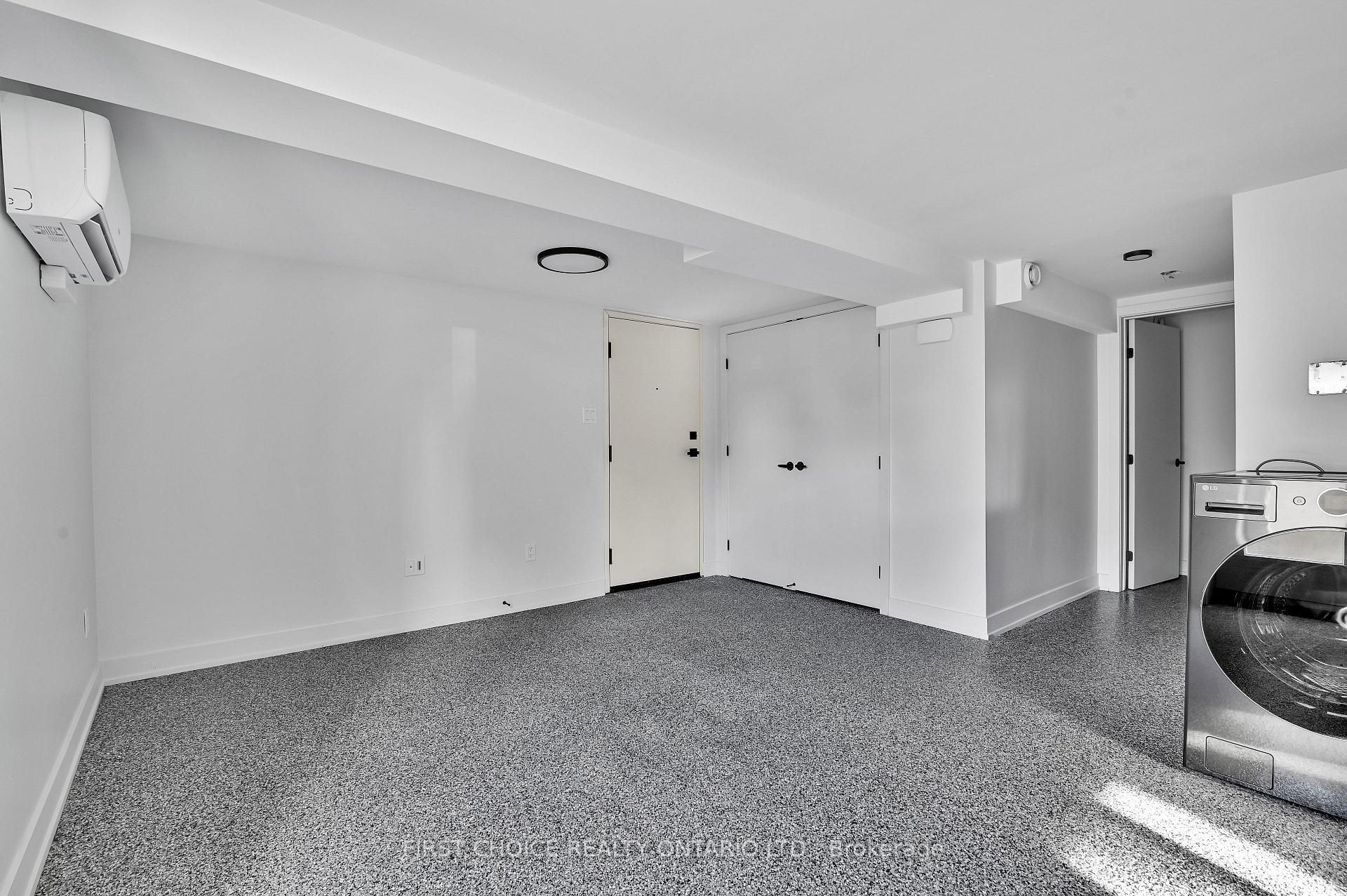 Photo 6 of Unit 2, 972 Dynes Road, Ottawa, Carleton Square — HOMEH