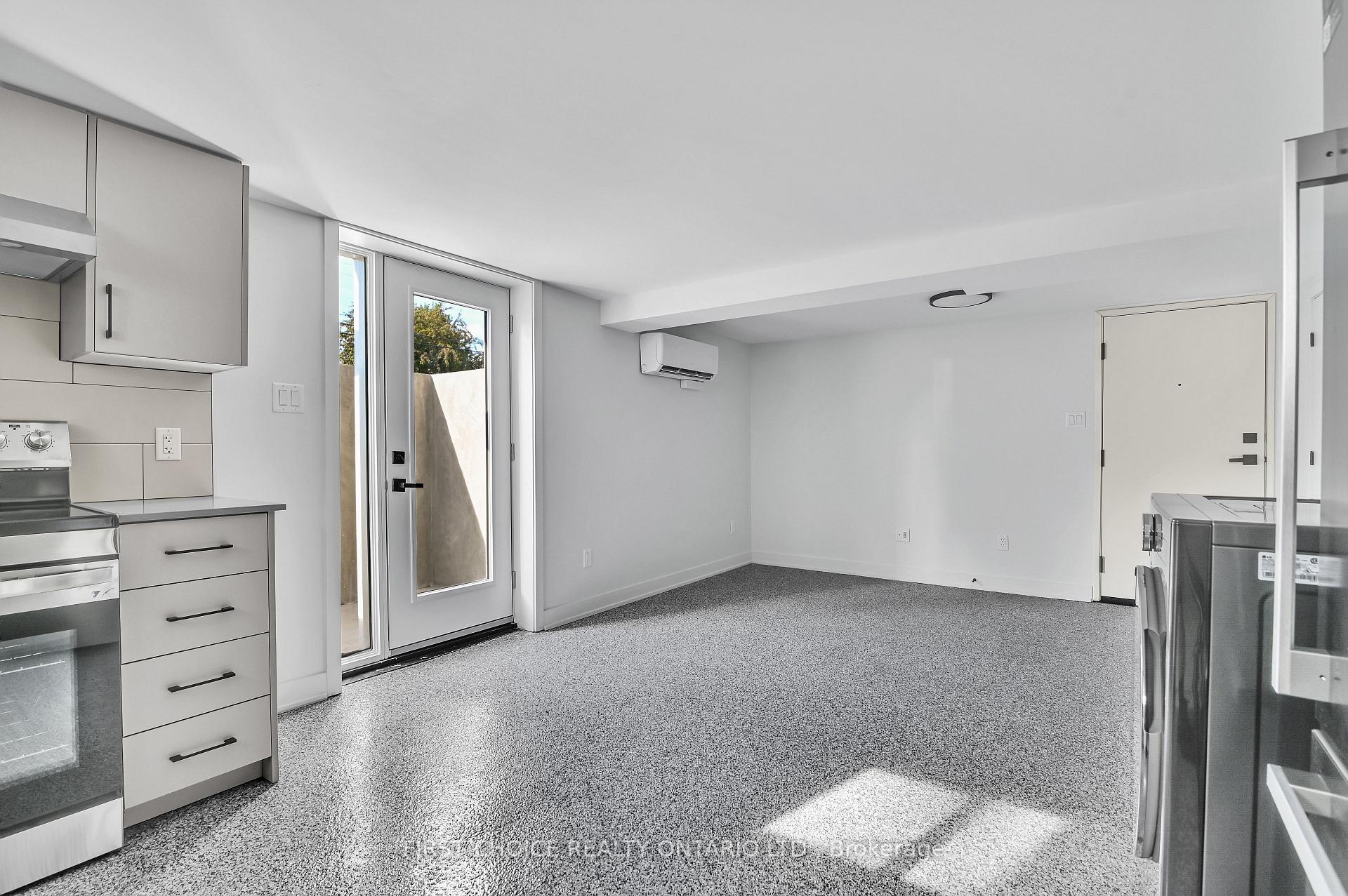 Photo 8 of Unit 2, 972 Dynes Road, Ottawa, Carleton Square — HOMEH