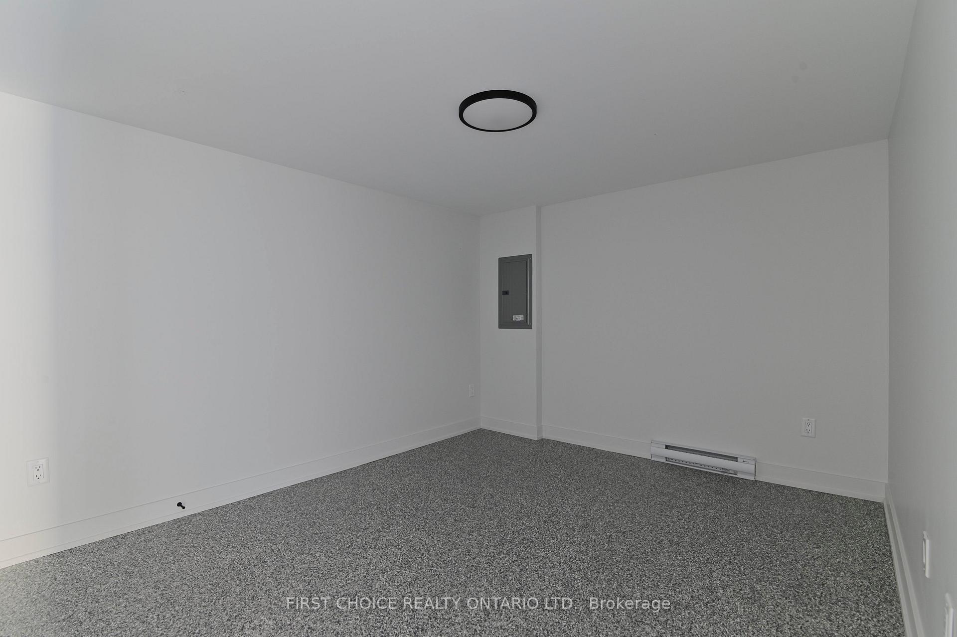 Photo 10 of Unit 2, 972 Dynes Road, Ottawa, Carleton Square — HOMEH