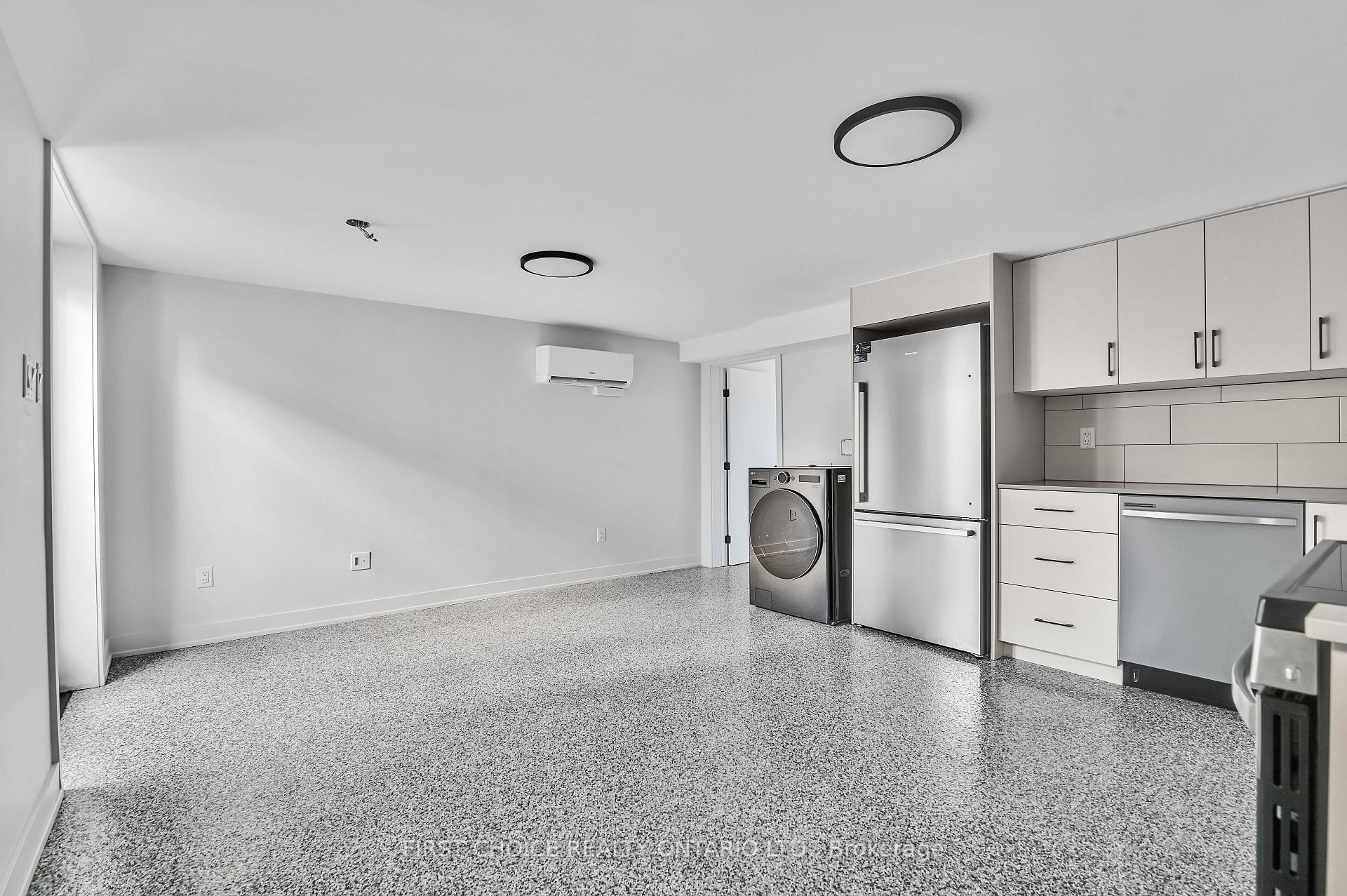 Photo 15 of Unit 2, 972 Dynes Road, Ottawa, Carleton Square — HOMEH