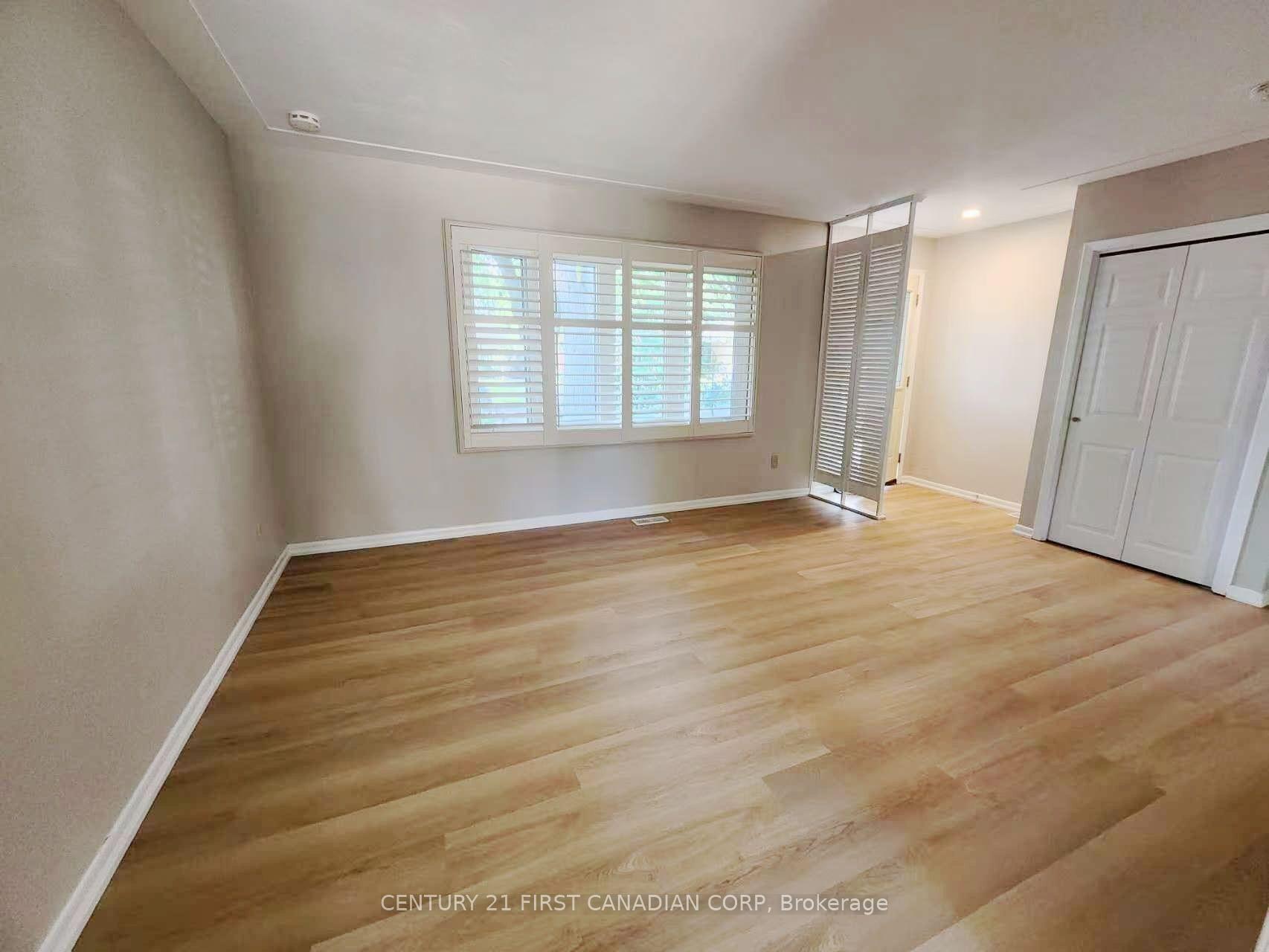 Photo 4 of Unit Upper Level, 711 Algoma Avenue, London, North H — HOMEH