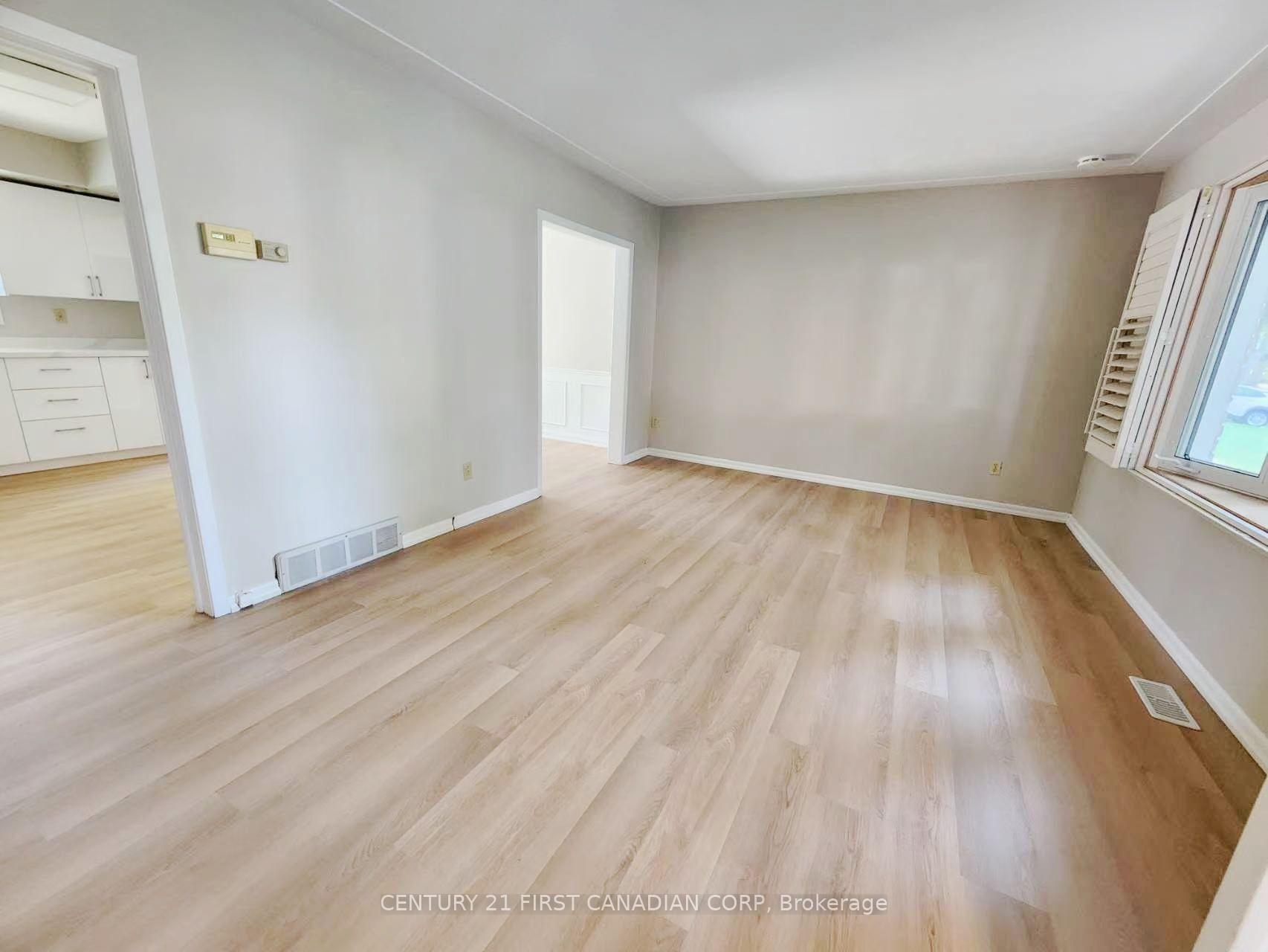 Photo 6 of Unit Upper Level, 711 Algoma Avenue, London, North H — HOMEH