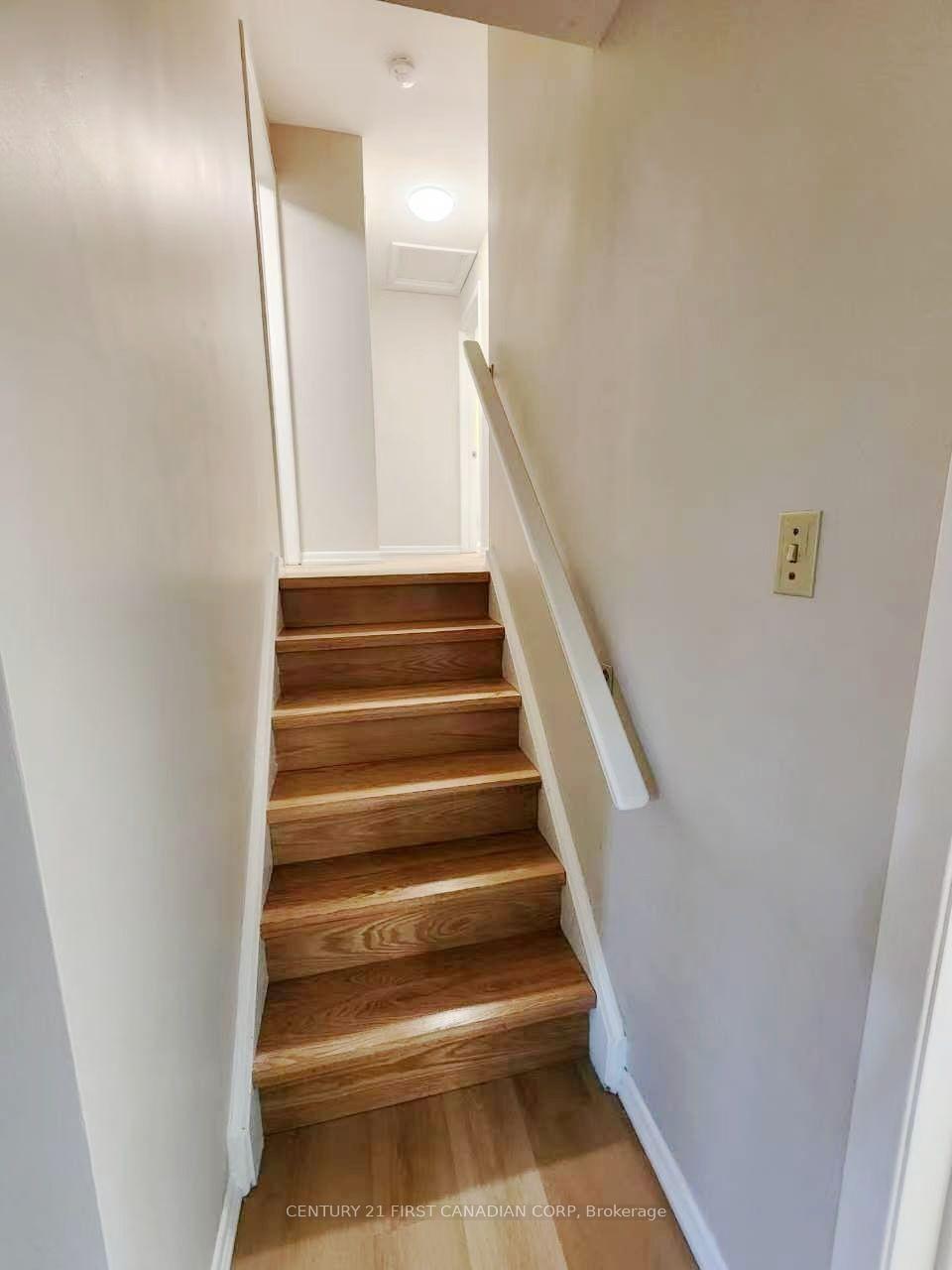Photo 12 of Unit Upper Level, 711 Algoma Avenue, London, North H — HOMEH
