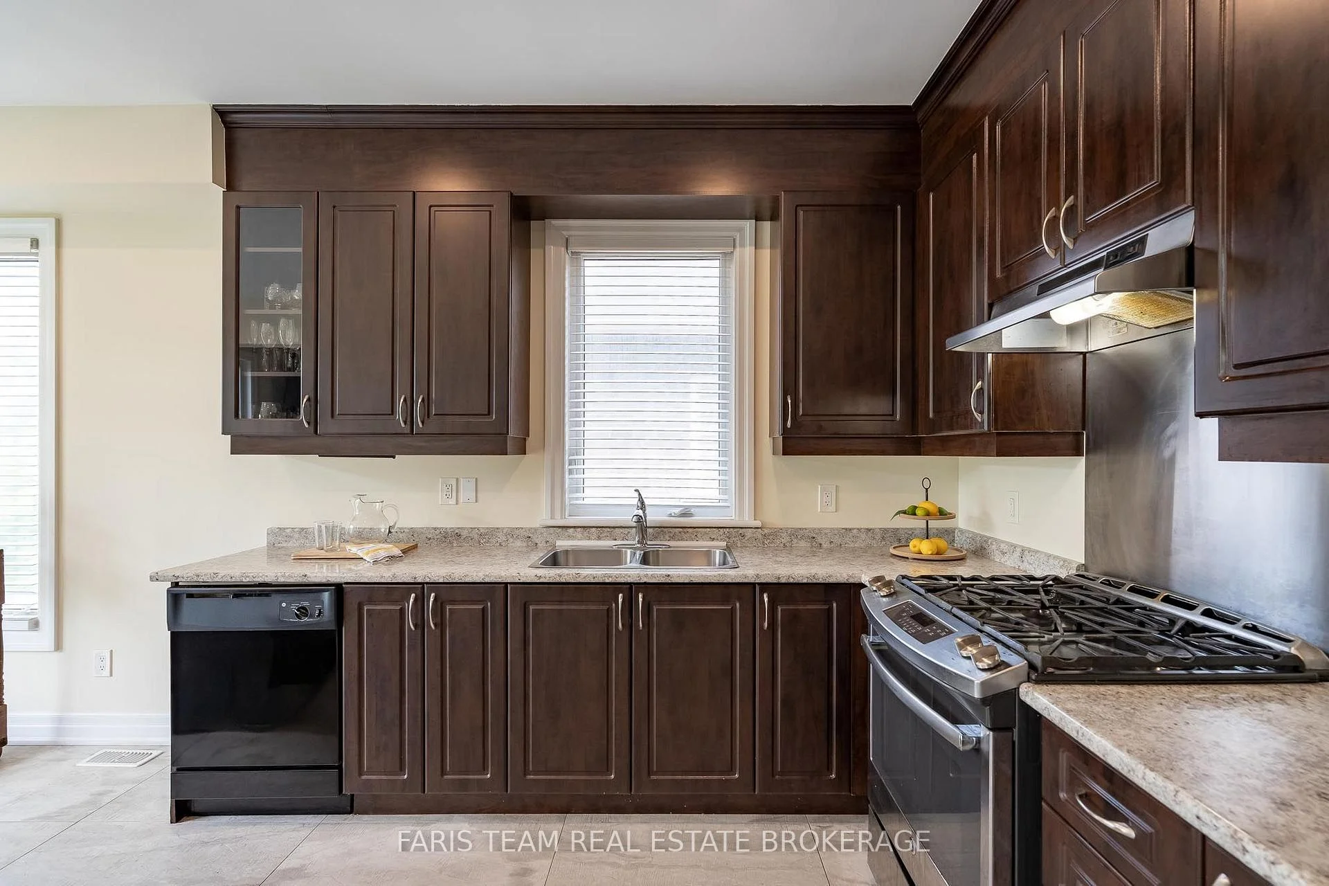 Photo 12 of 113 Allegra Drive, Wasaga Beach — HOMEH