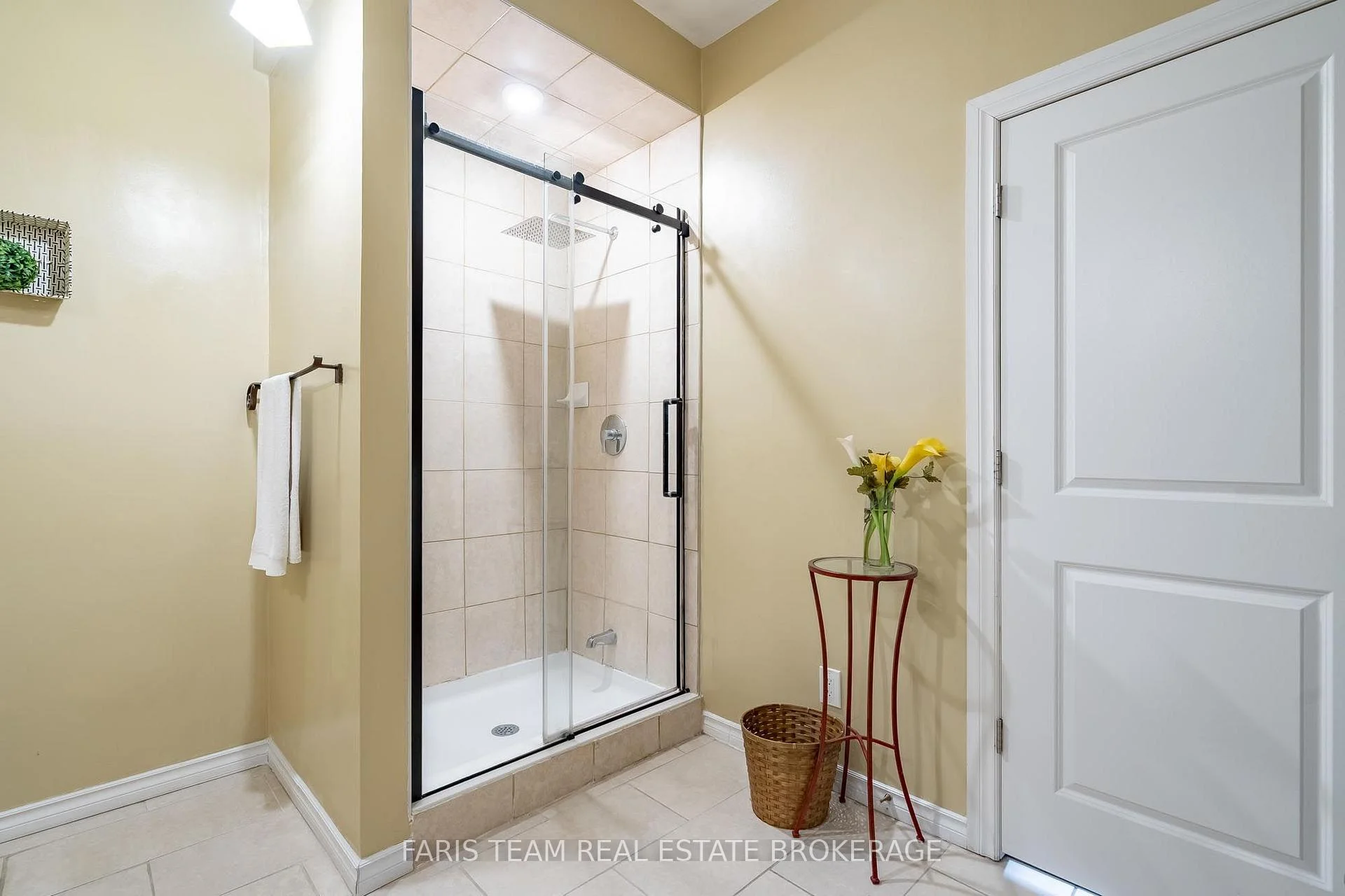 Photo 66 of 113 Allegra Drive, Wasaga Beach — HOMEH