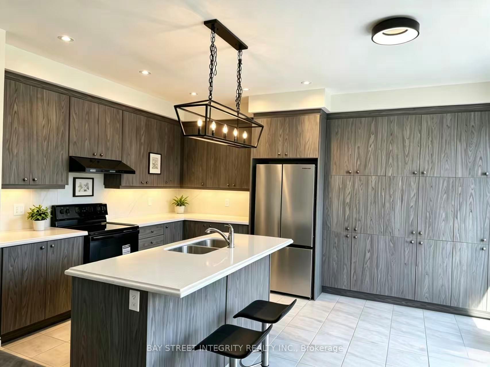 Photo 11 of 41 Kenneth Rogers Crescent, East Gwillimbury, Queensville — HOMEH